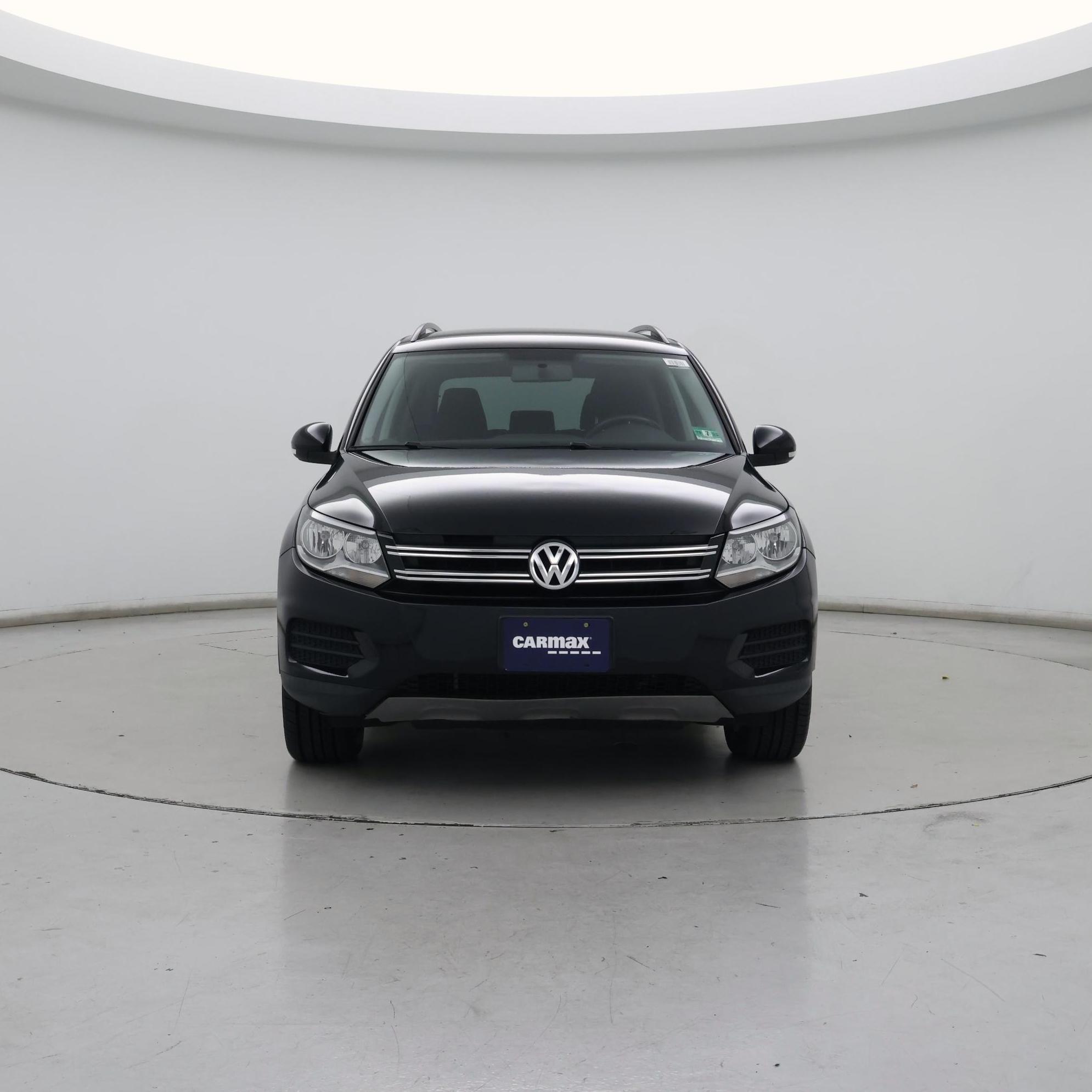 Thumbnail: 2018 Volkswagen Tiguan - 5