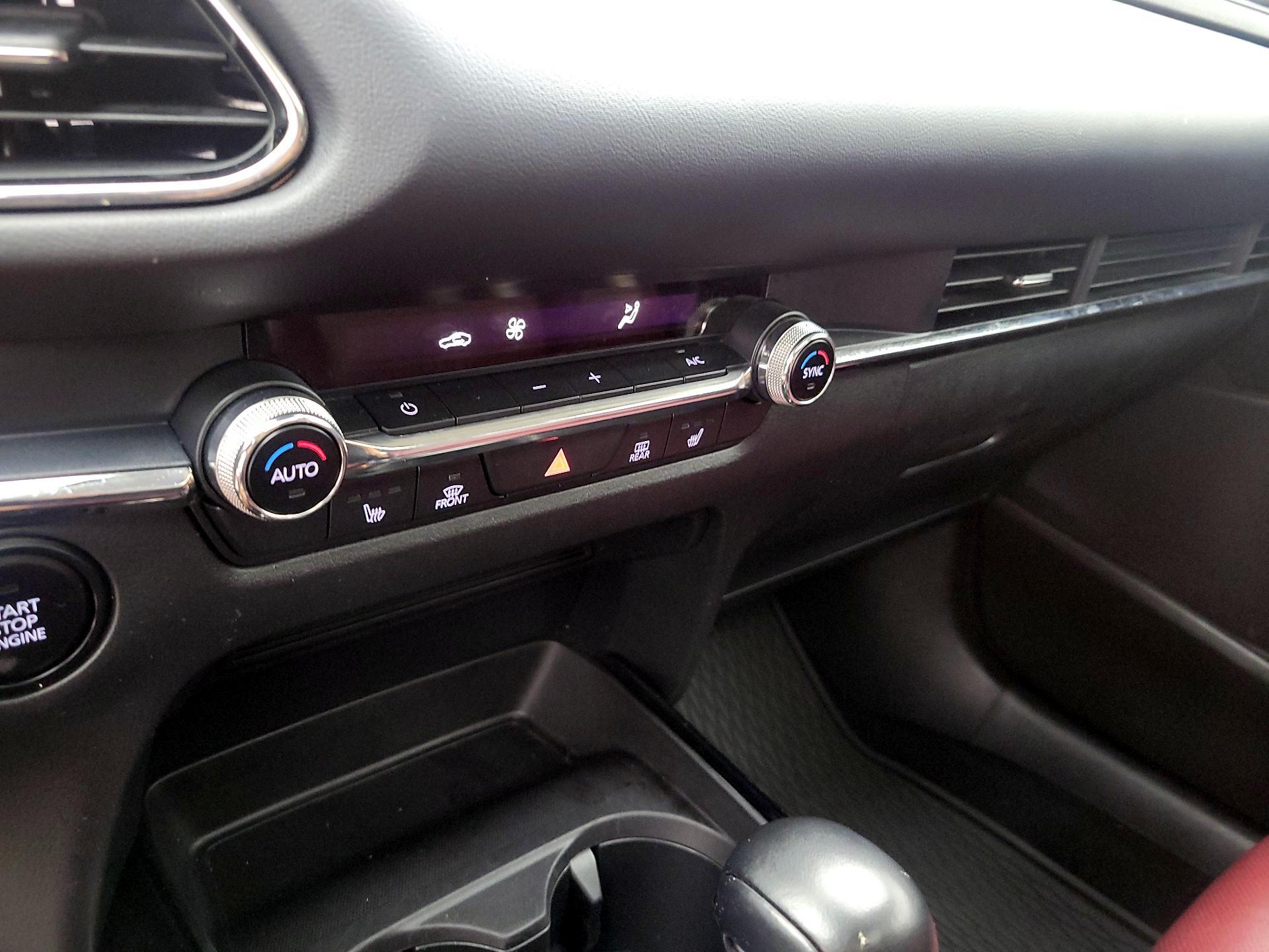 Thumbnail: 2022 Mazda CX-30 - 17