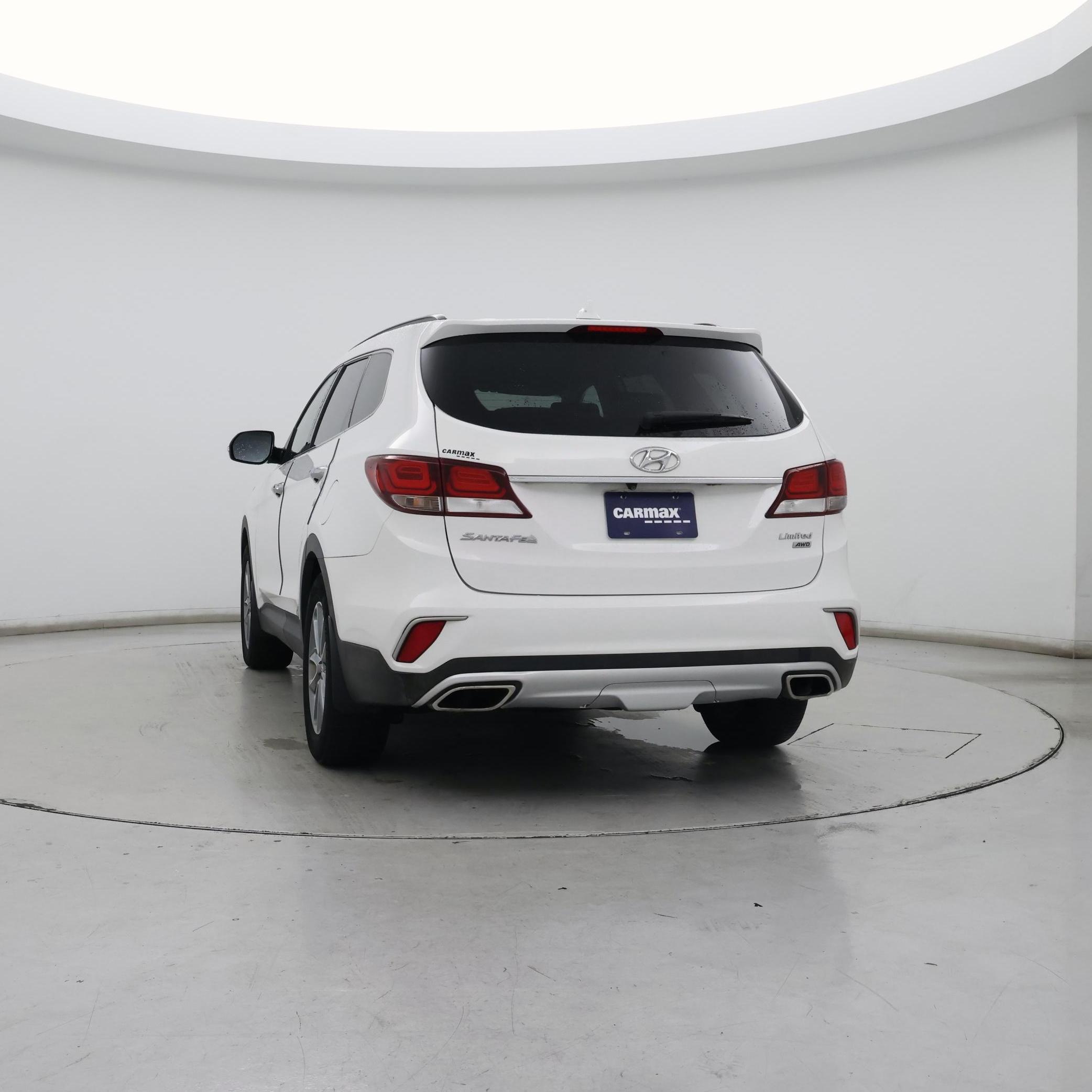 Thumbnail: 2017 Hyundai Santa Fe - 8