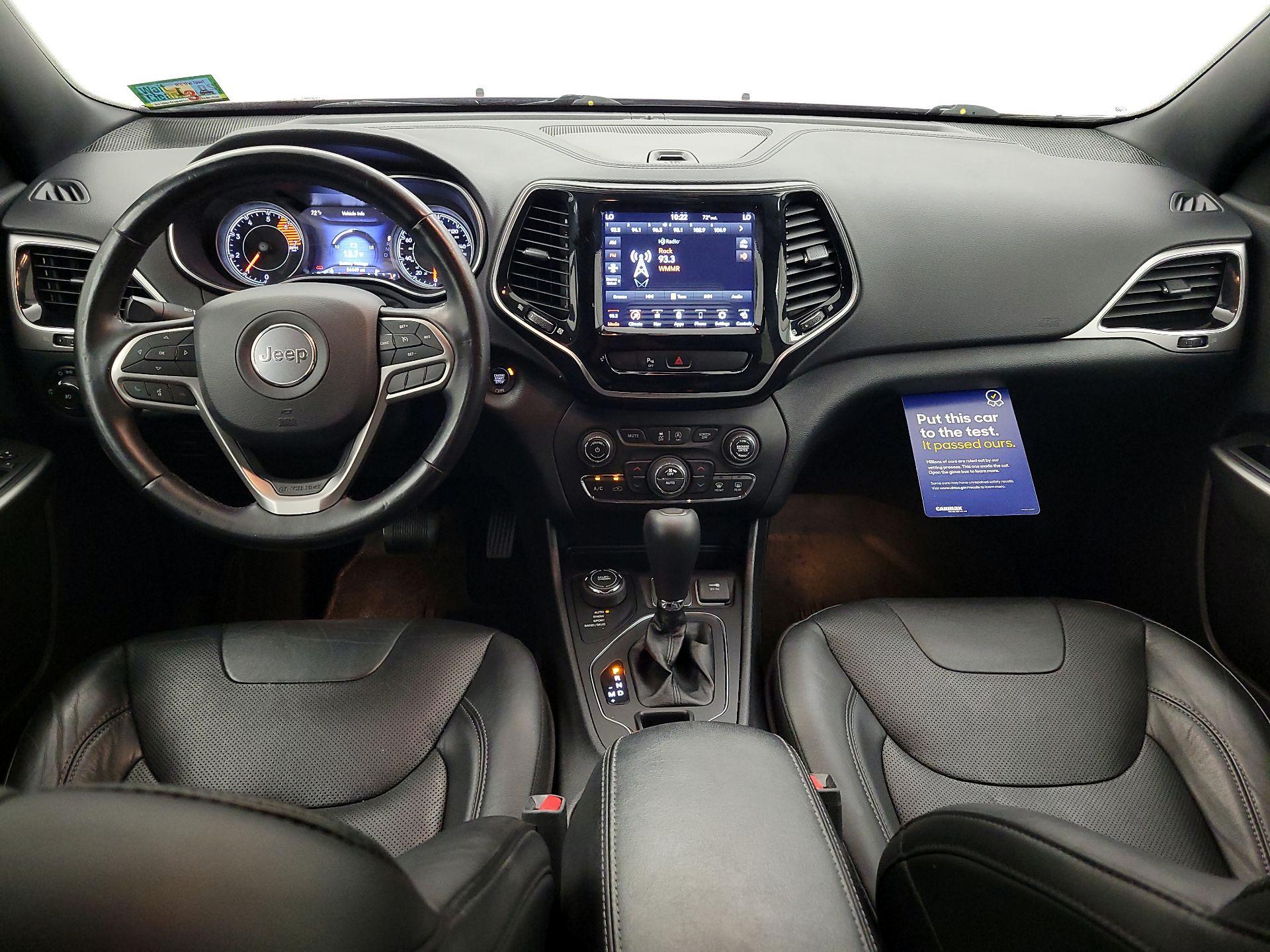 Thumbnail: 2020 Jeep Cherokee - 9