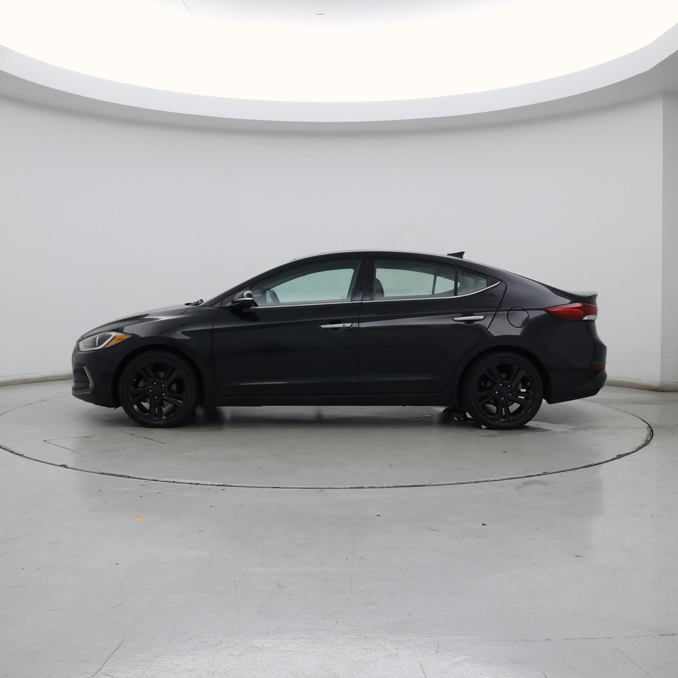 Thumbnail: 2017 Hyundai Elantra - 3