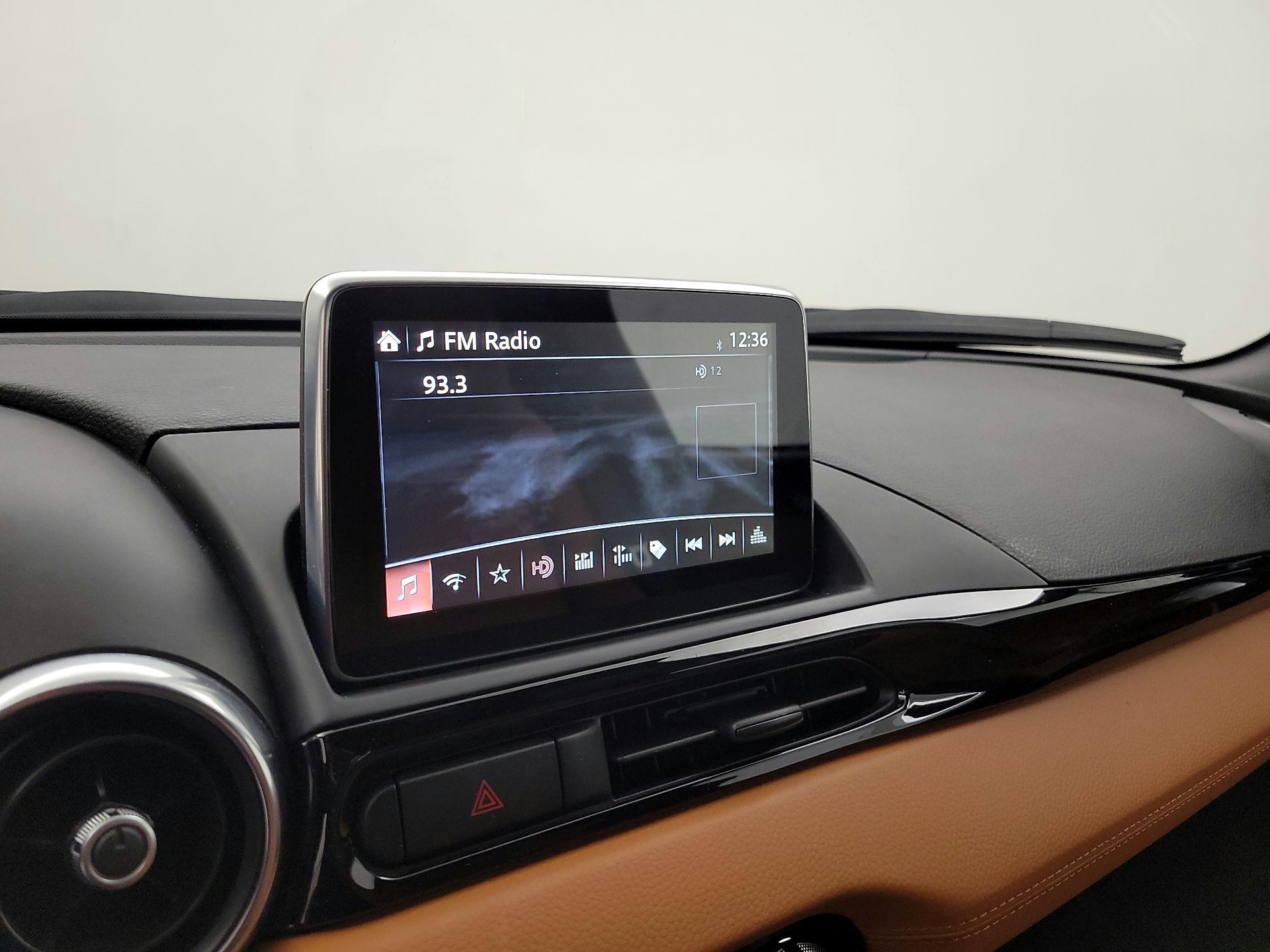 Thumbnail: 2020 Fiat 124 Spider - 16