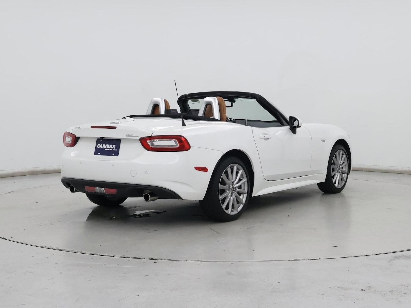 Image of 2020 Fiat 124 Spider Lusso