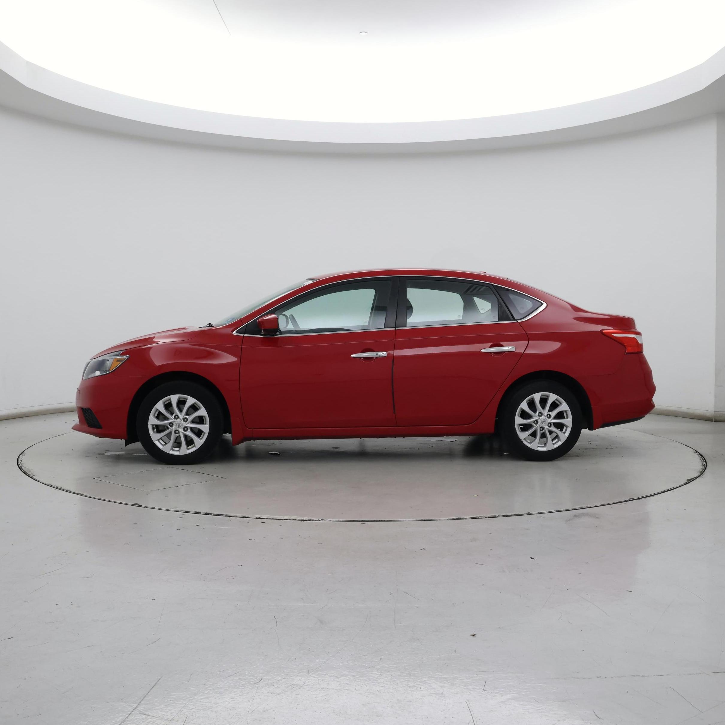 Thumbnail: 2018 Nissan Sentra - 3