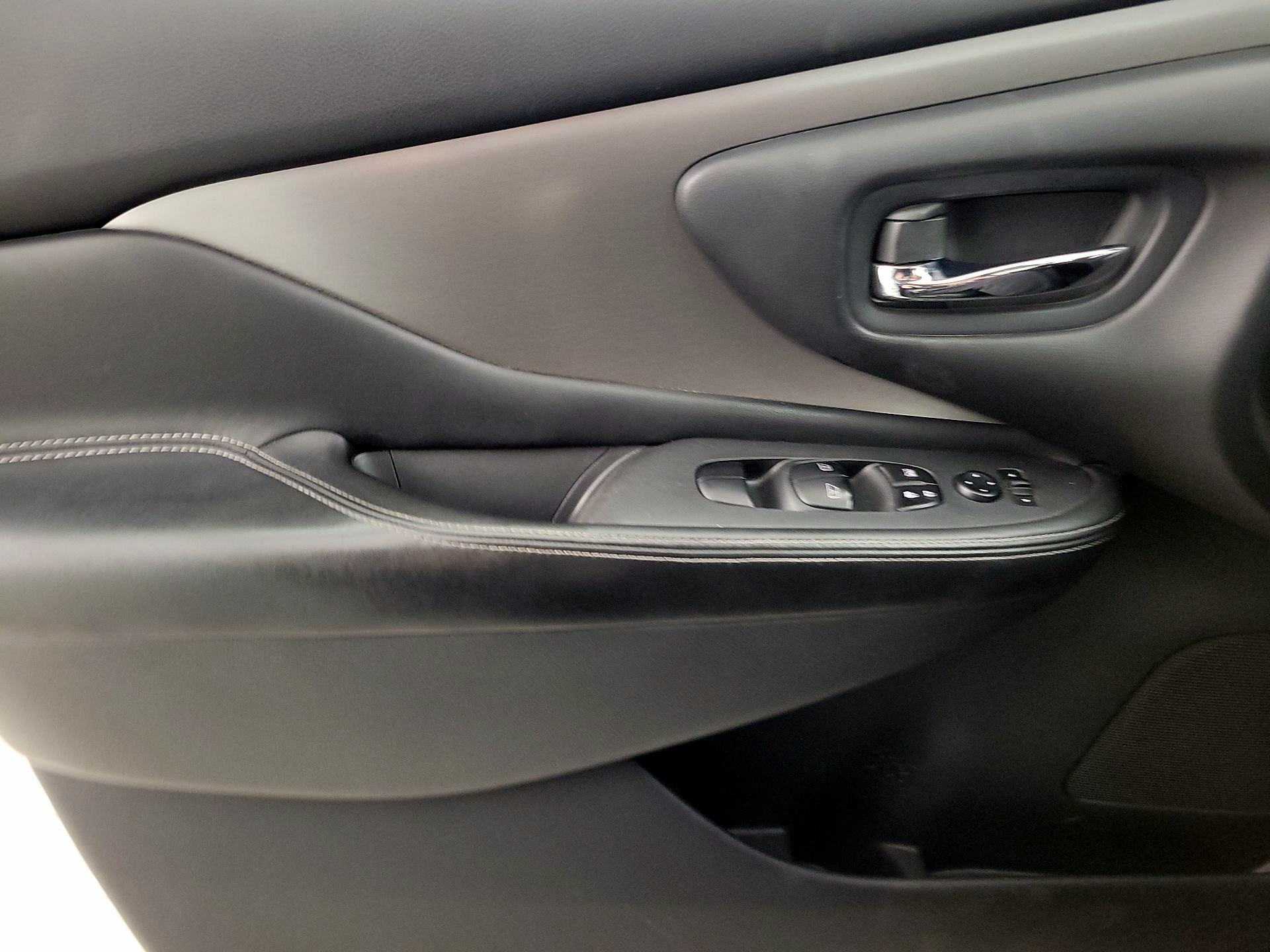 Thumbnail: 2020 Nissan Murano - 12