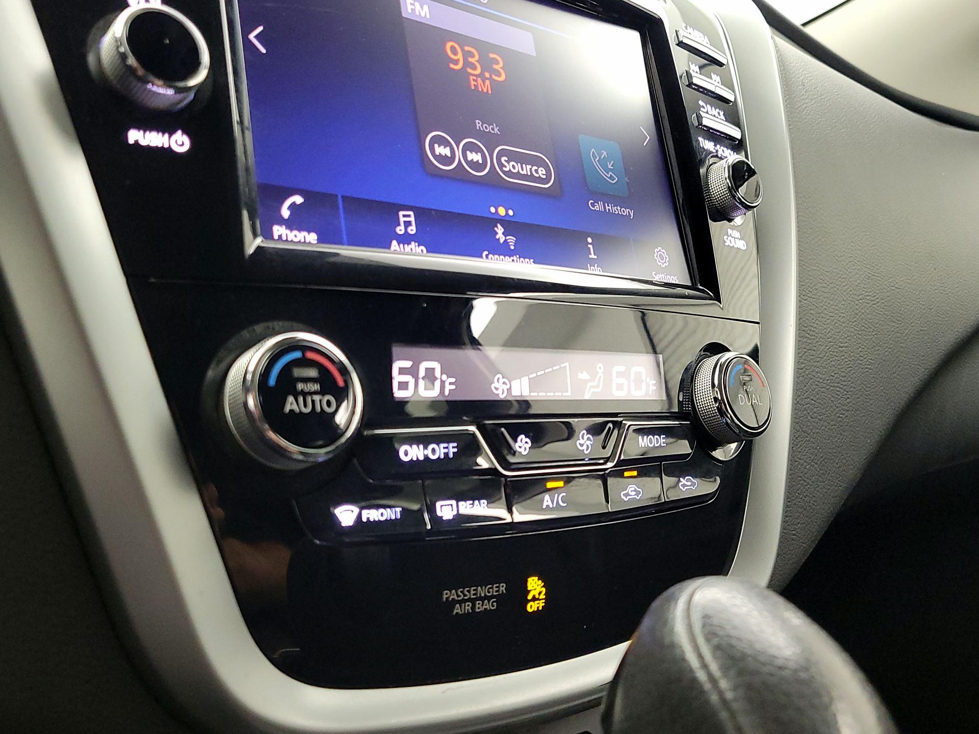 Thumbnail: 2020 Nissan Murano - 16