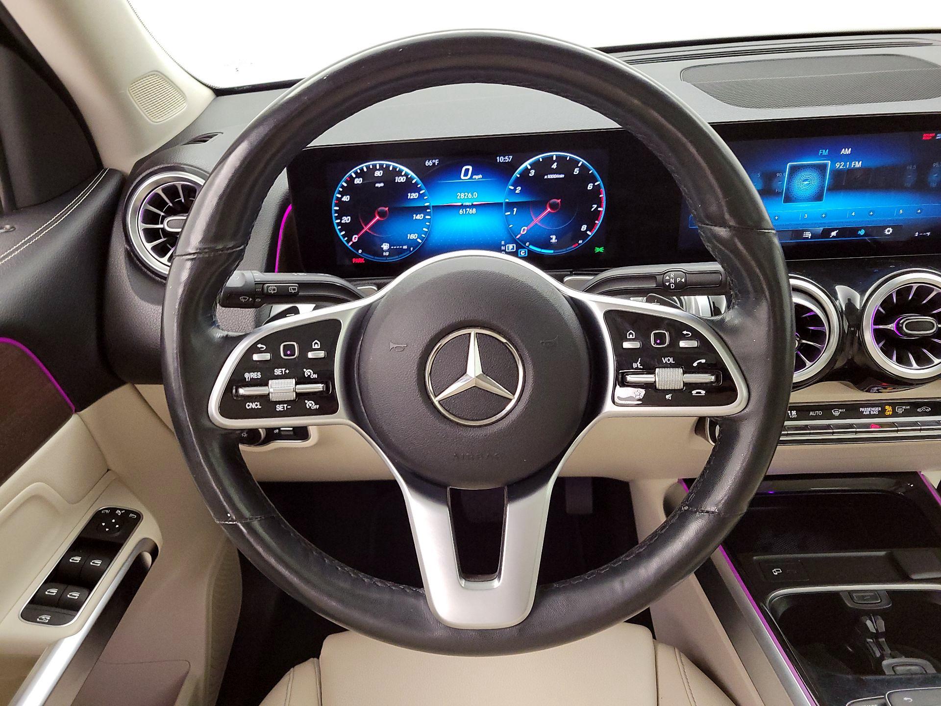 Thumbnail: 2022 Mercedes-Benz GLB - 10