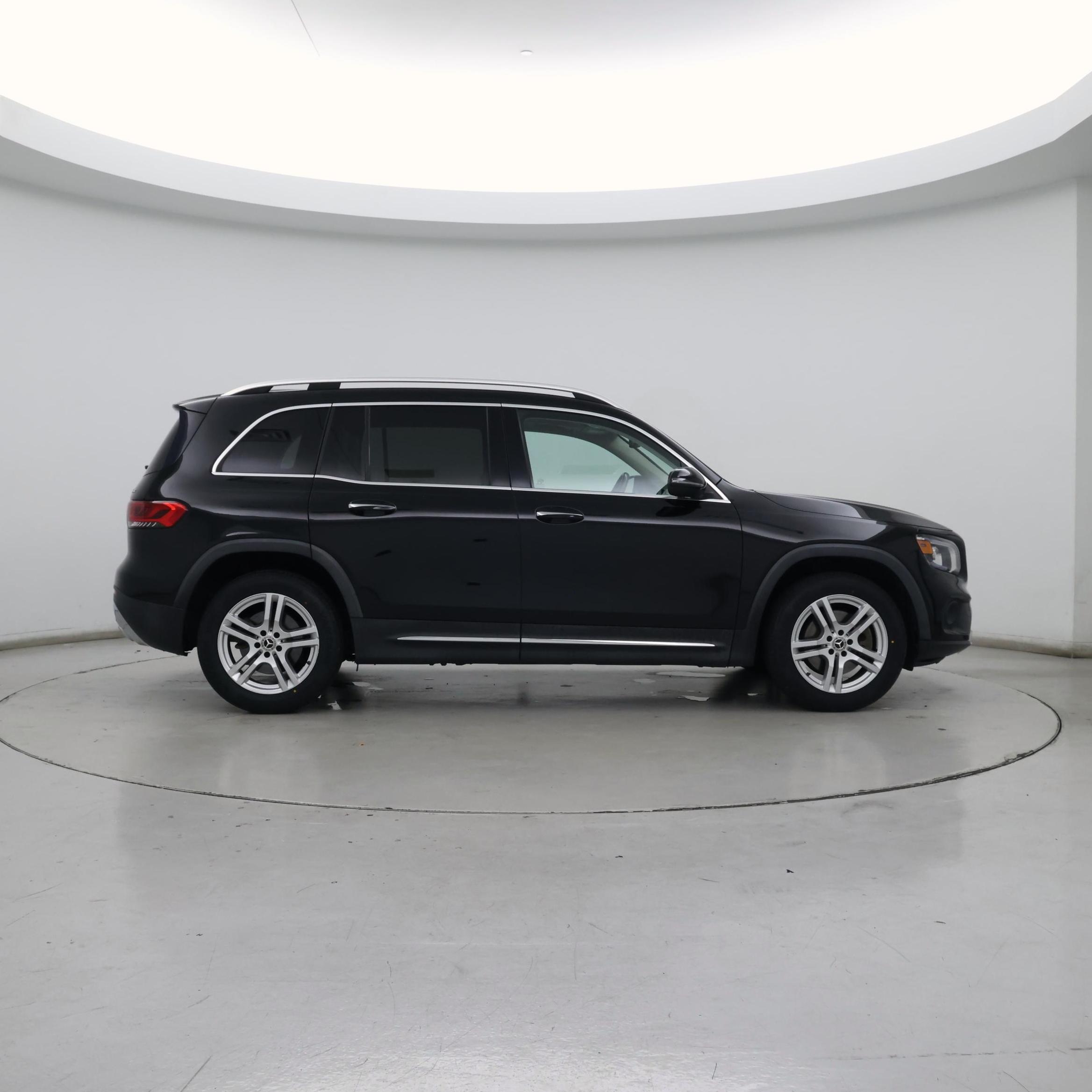 Thumbnail: 2022 Mercedes-Benz GLB - 7