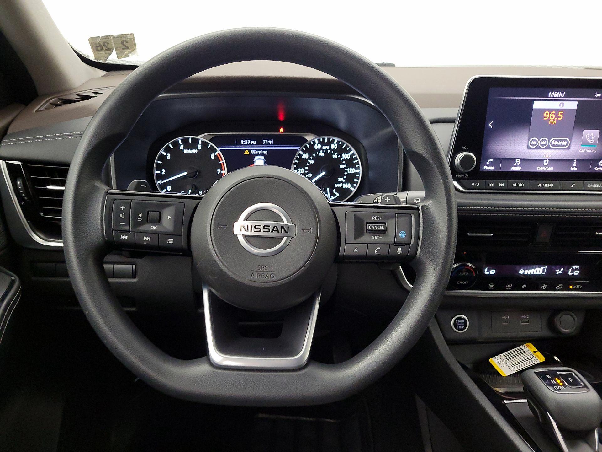 Thumbnail: 2021 Nissan Rogue - 10