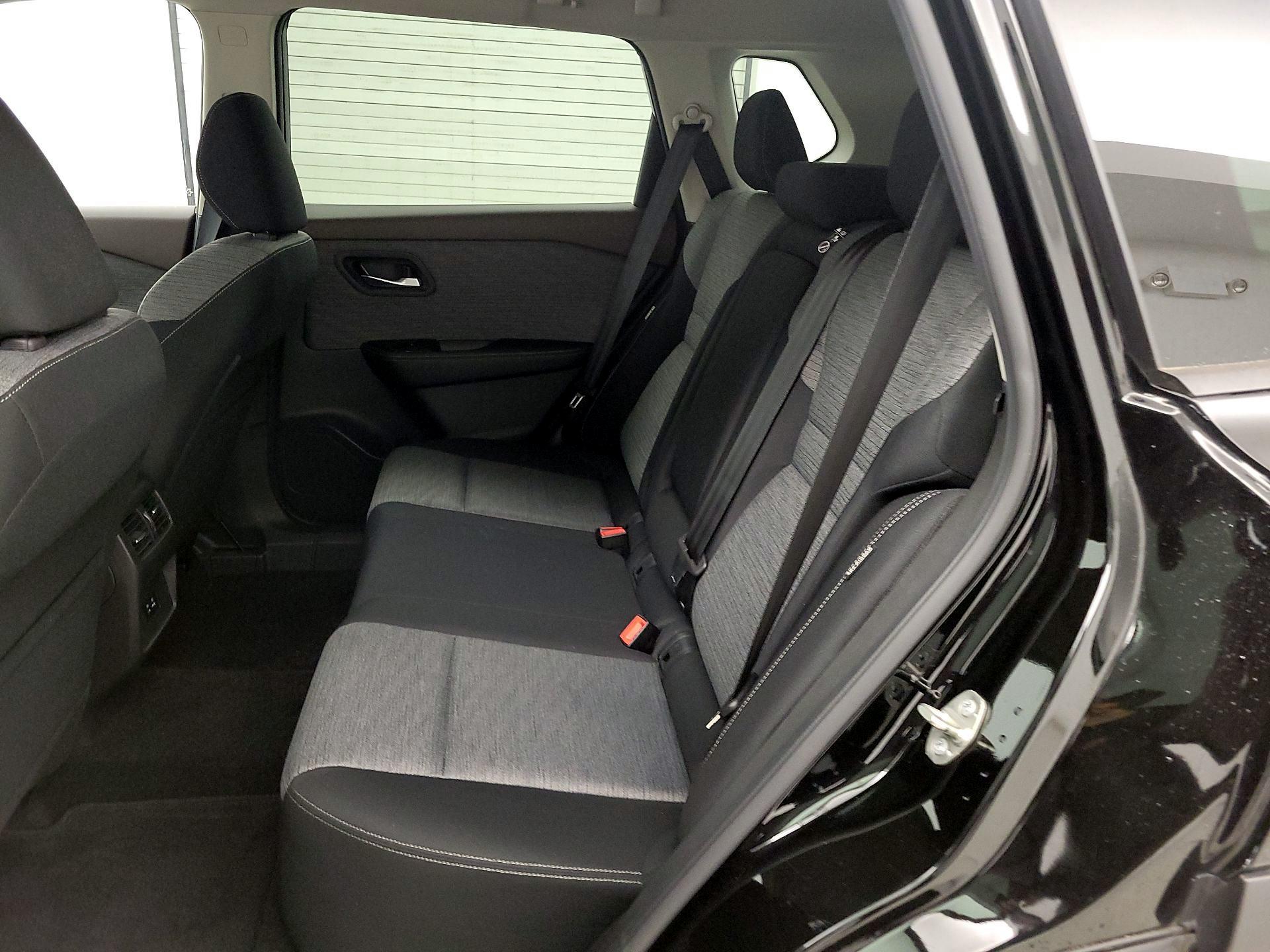 Thumbnail: 2021 Nissan Rogue - 19