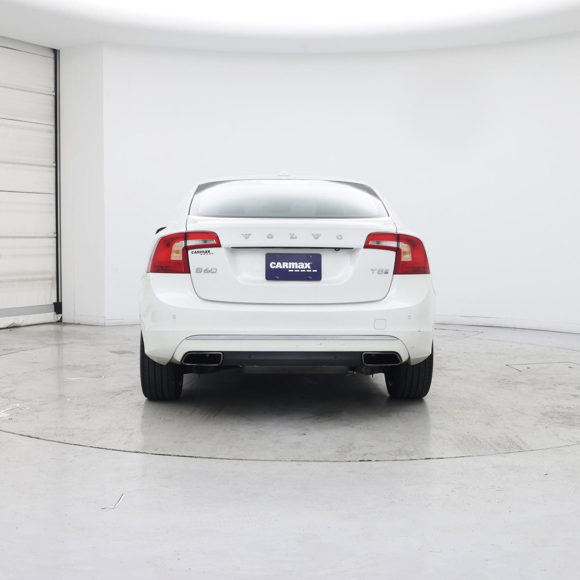 Thumbnail: 2018 Volvo S60 - 6