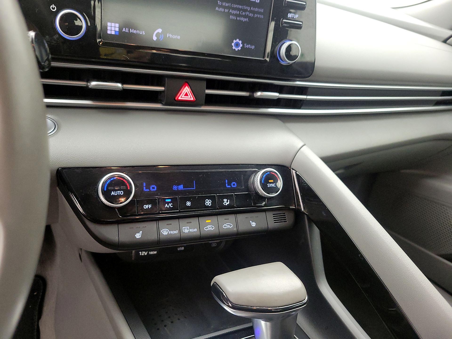 Thumbnail: 2022 Hyundai Elantra - 16