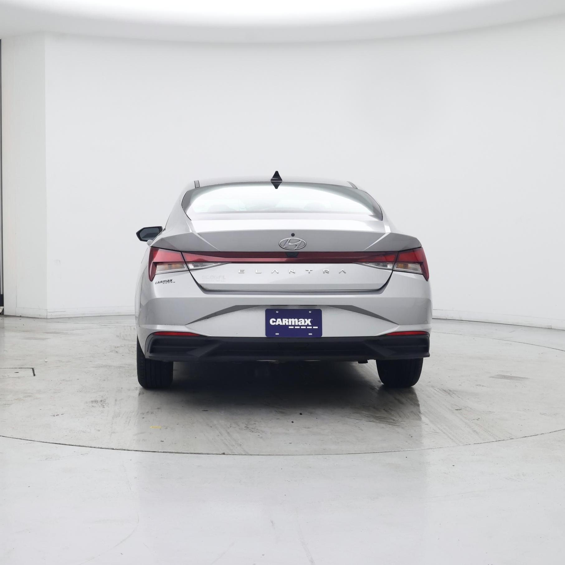 Thumbnail: 2022 Hyundai Elantra - 6