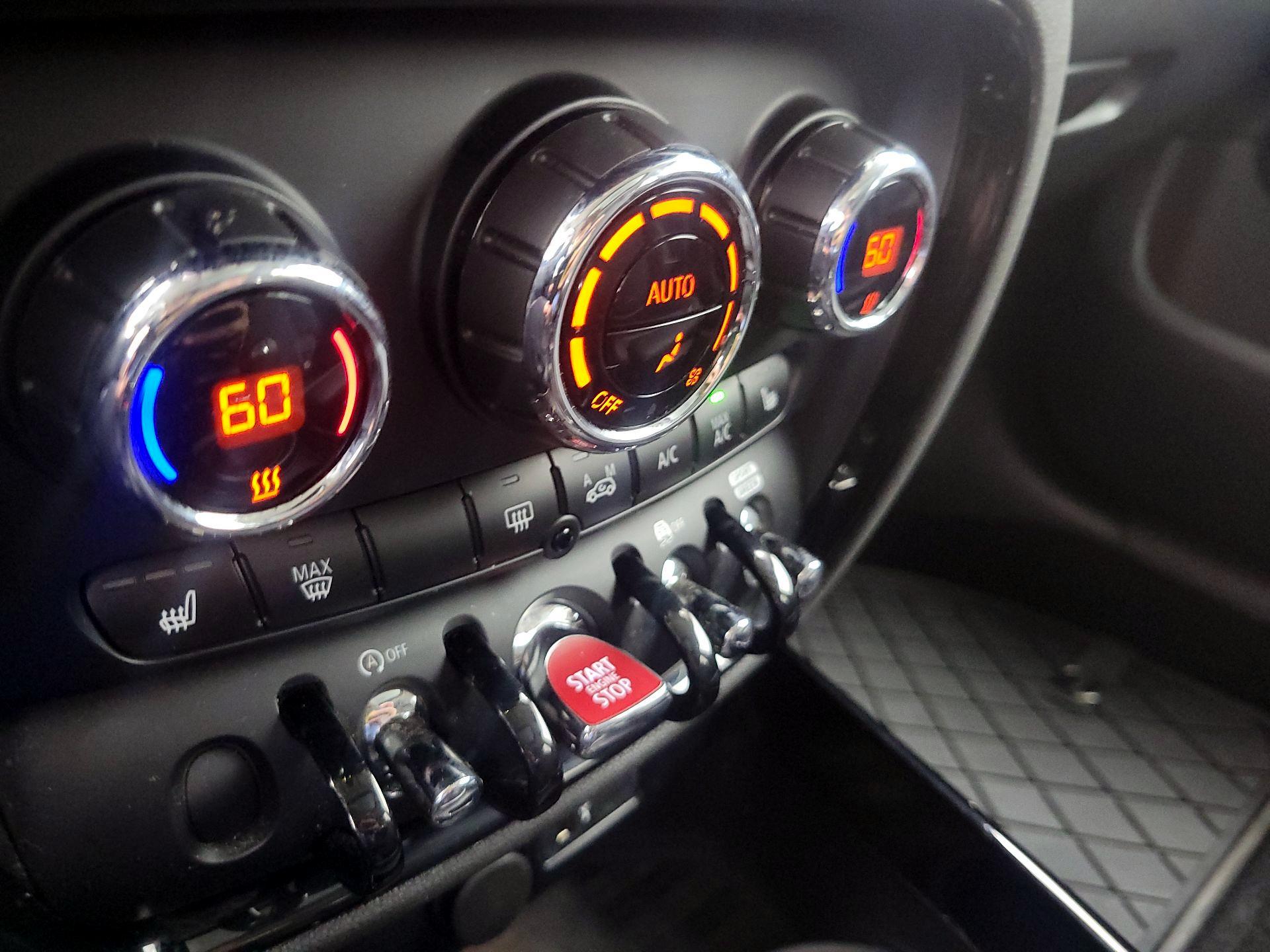 Thumbnail: 2022 MINI Cooper Clubman - 17