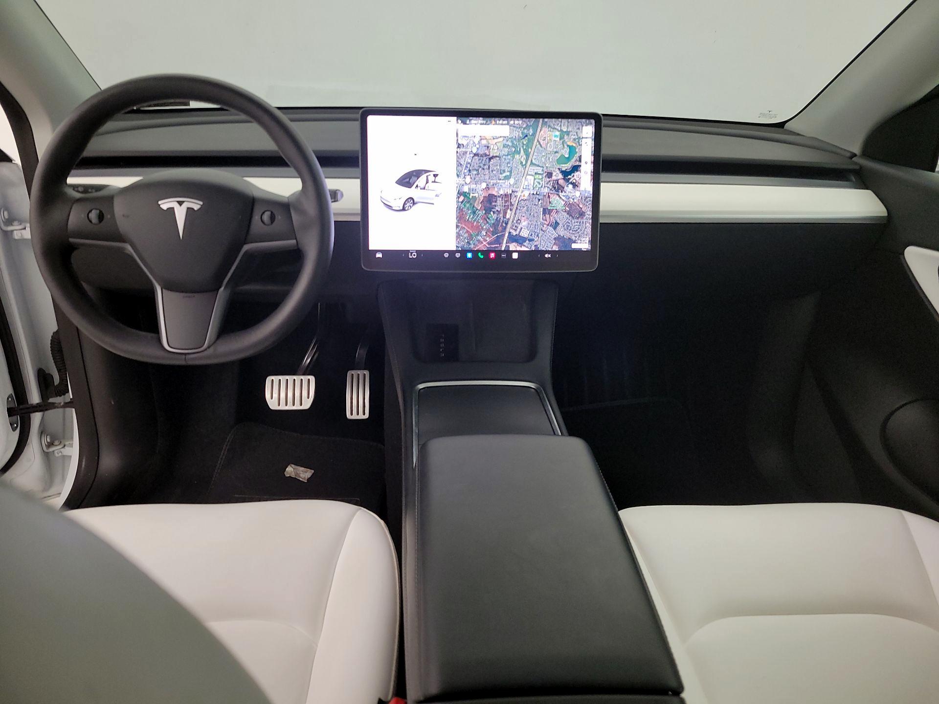 Thumbnail: 2022 Tesla Model Y - 9