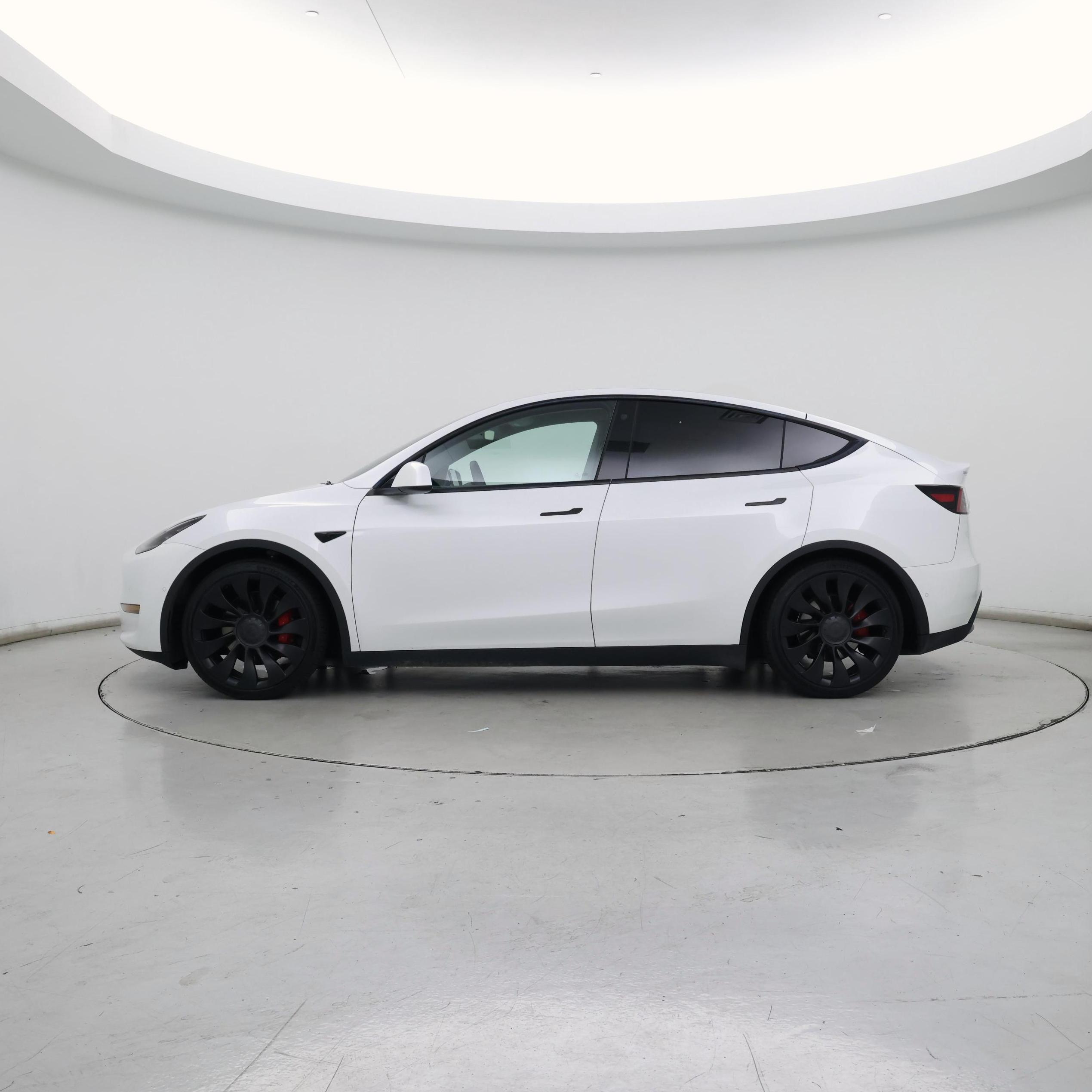 Thumbnail: 2022 Tesla Model Y - 3