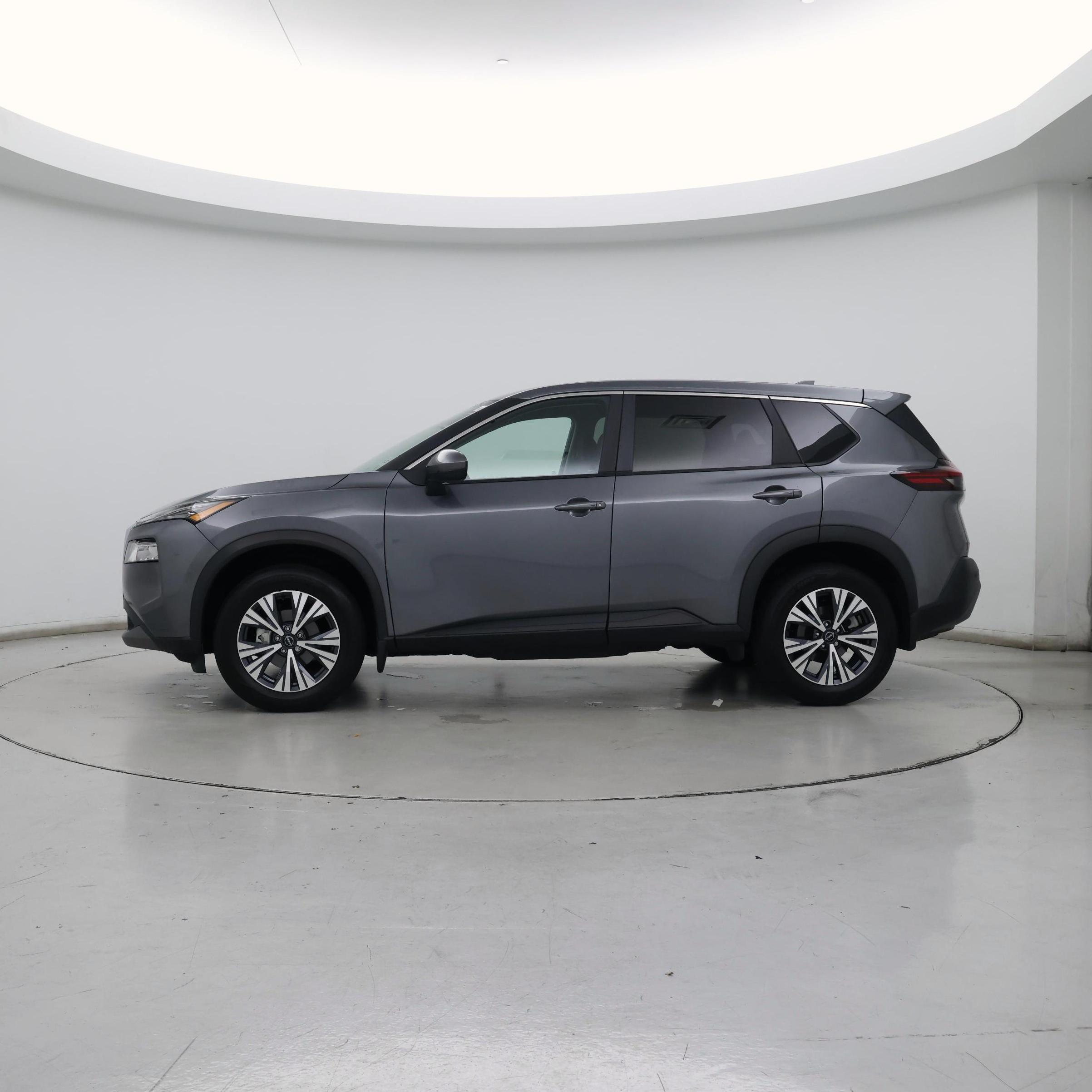 Thumbnail: 2022 Nissan Rogue - 3