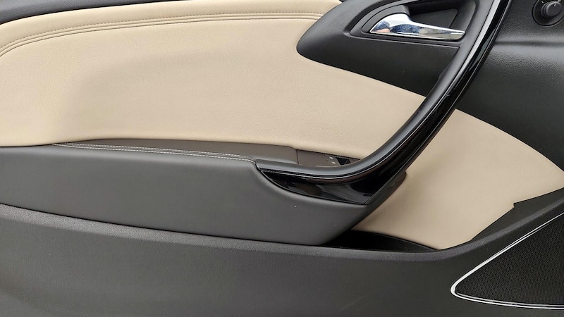 2018 Buick Cascada Premium 12