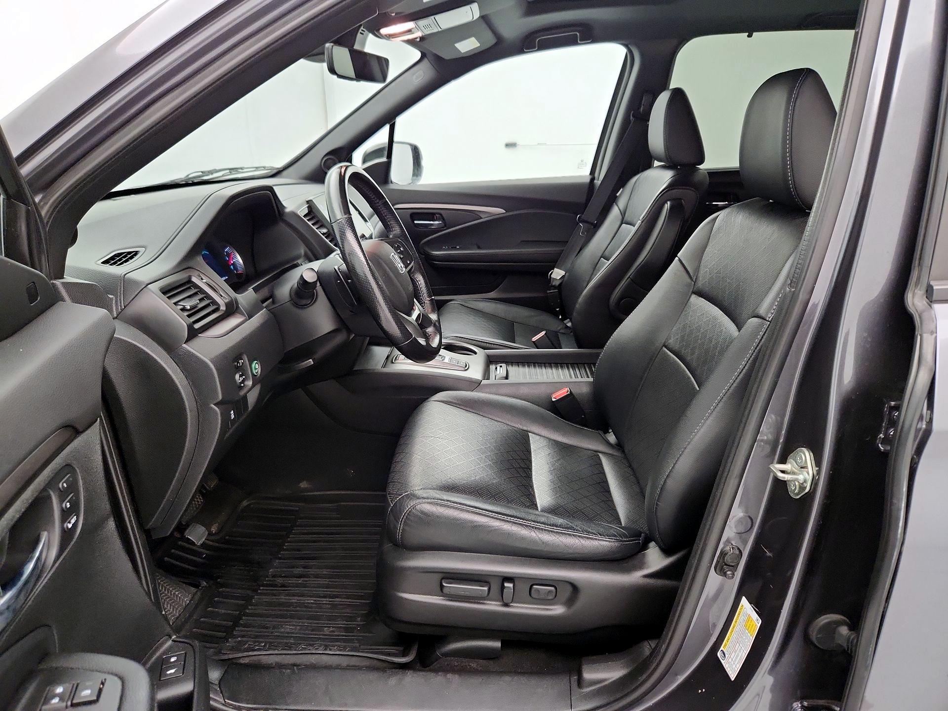 Thumbnail: 2019 Honda Passport - 11