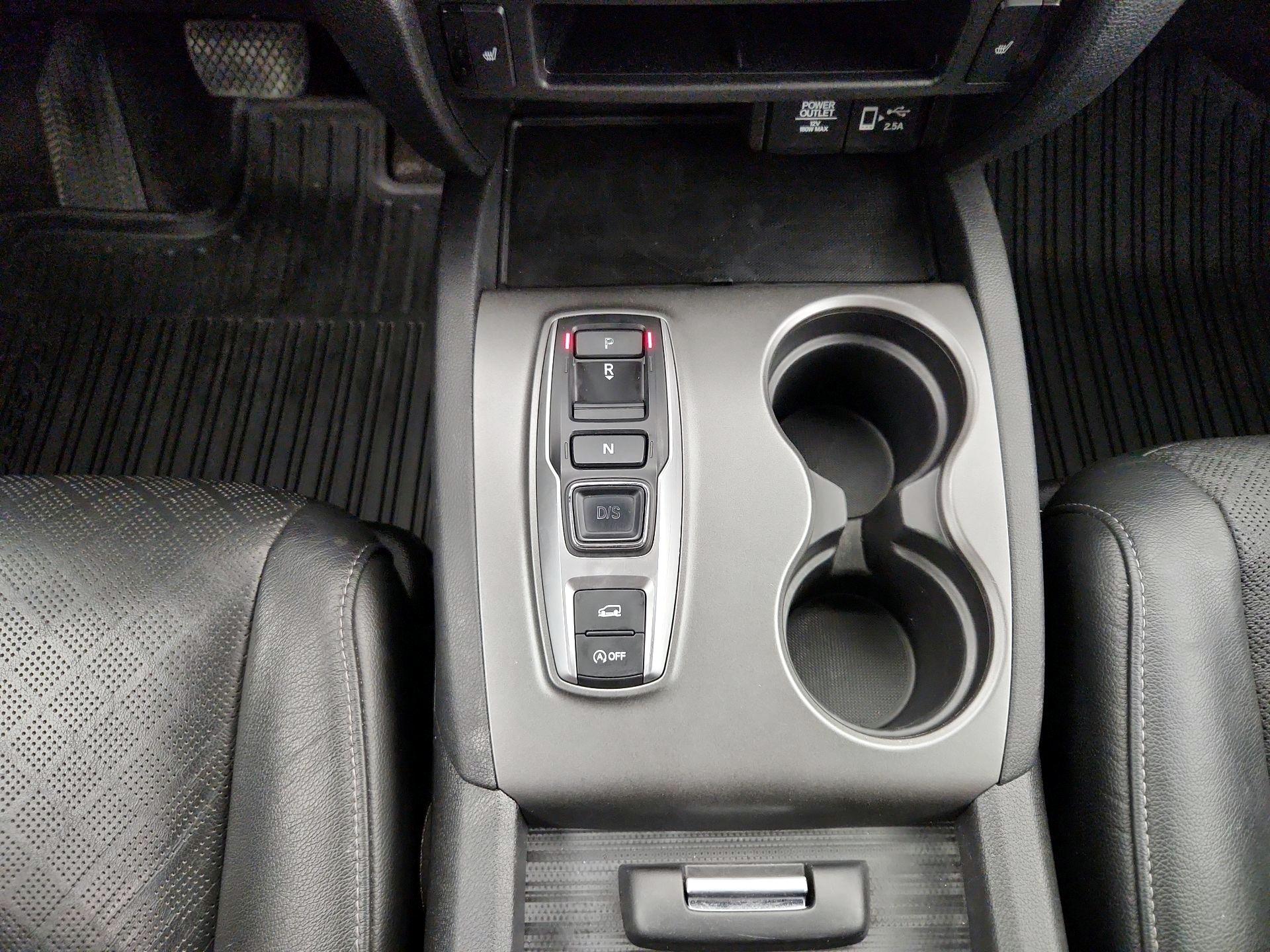 Thumbnail: 2019 Honda Passport - 17