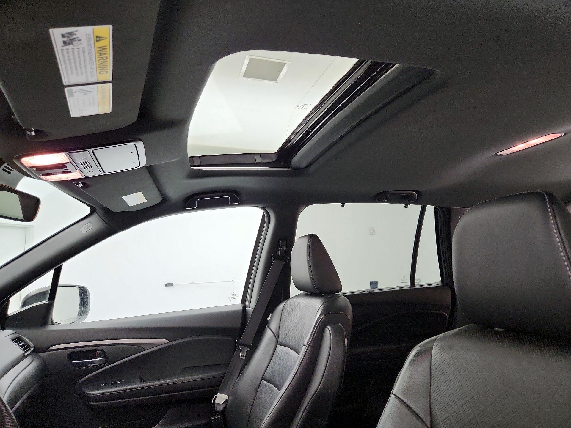 Thumbnail: 2019 Honda Passport - 19