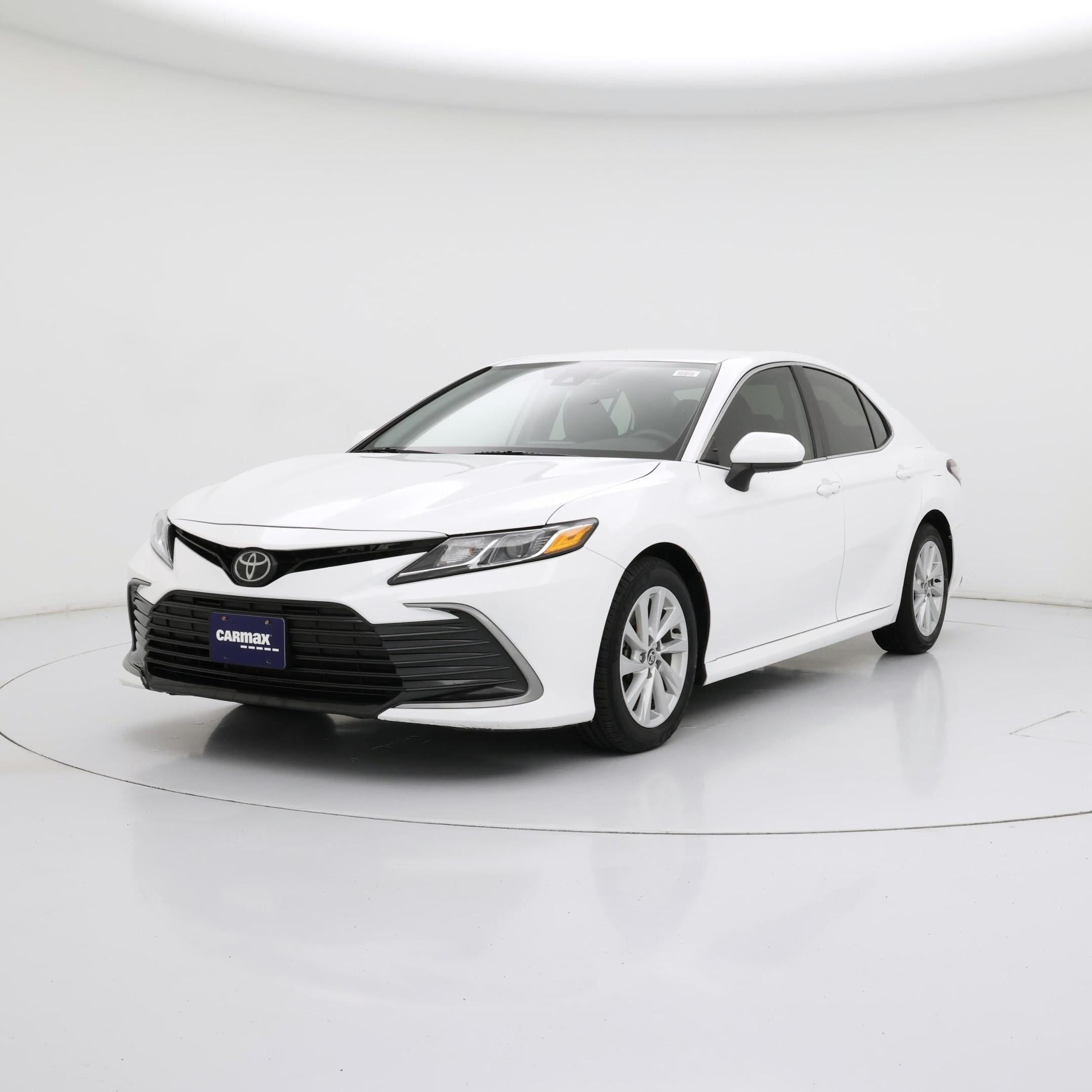 Thumbnail: 2023 Toyota Camry - 4