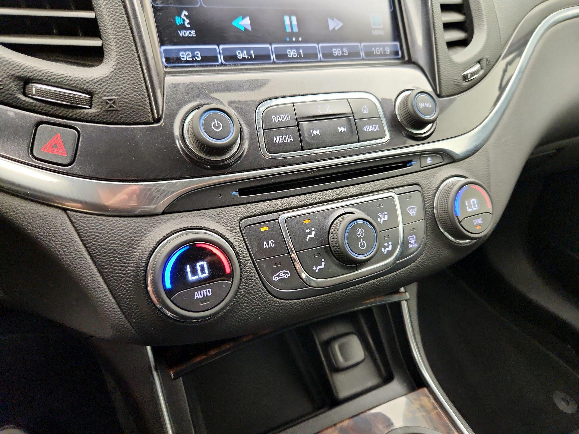 Thumbnail: 2015 Chevrolet Impala - 16