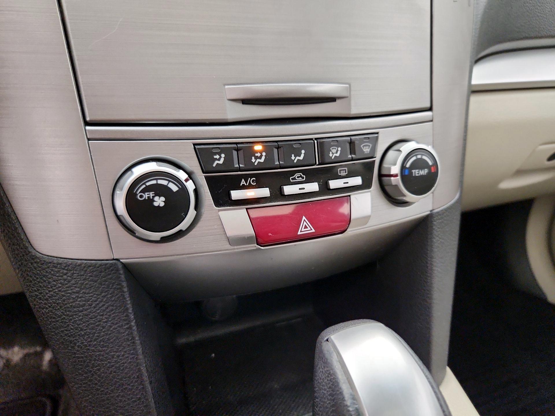 Thumbnail: 2013 Subaru Legacy - 15