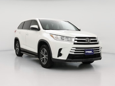 2019 Toyota Highlander LE -
                  Omaha, NE