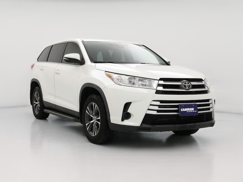 2019 Toyota Highlander LE -
                  Omaha, NE