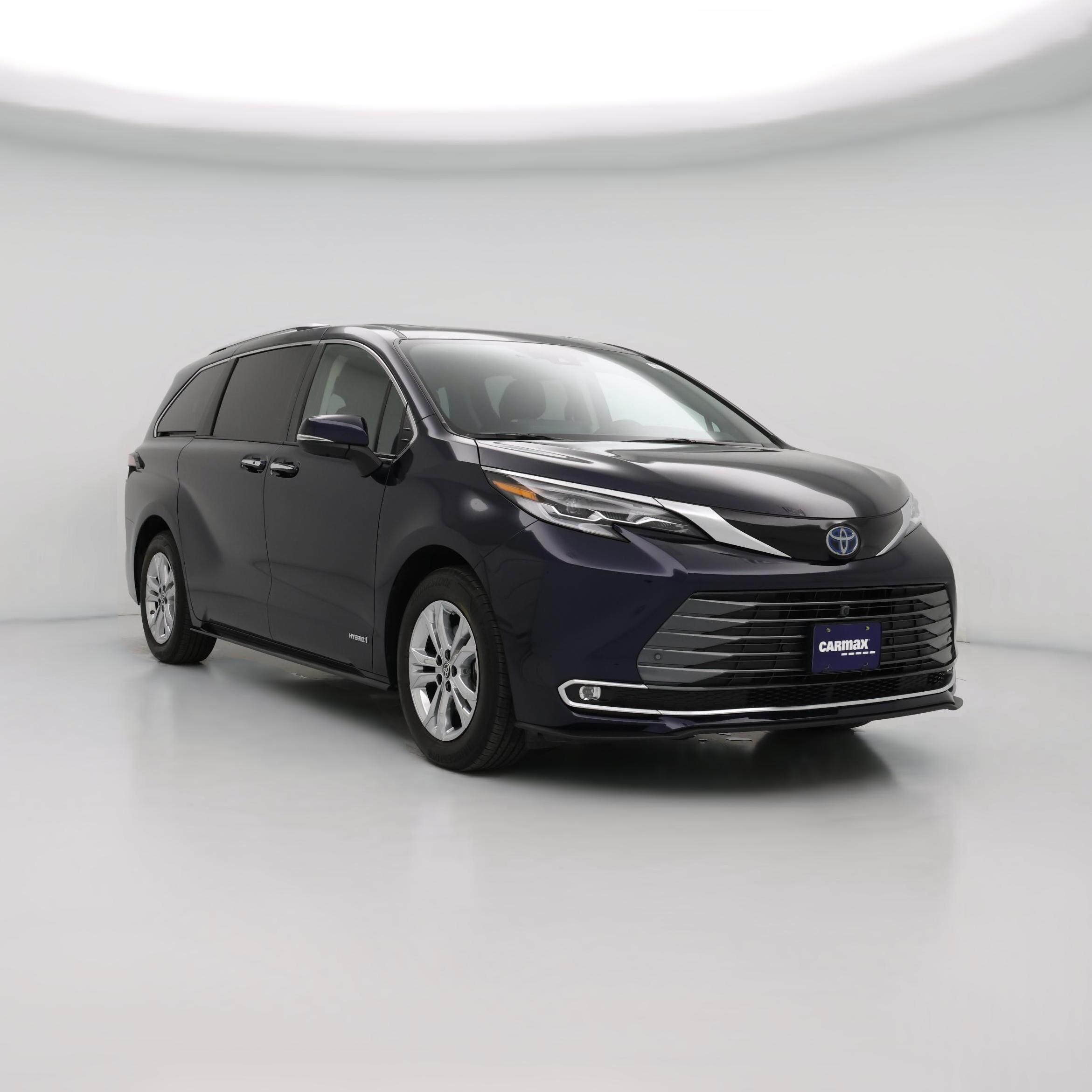 Thumbnail: 2021 Toyota Sienna - 1
