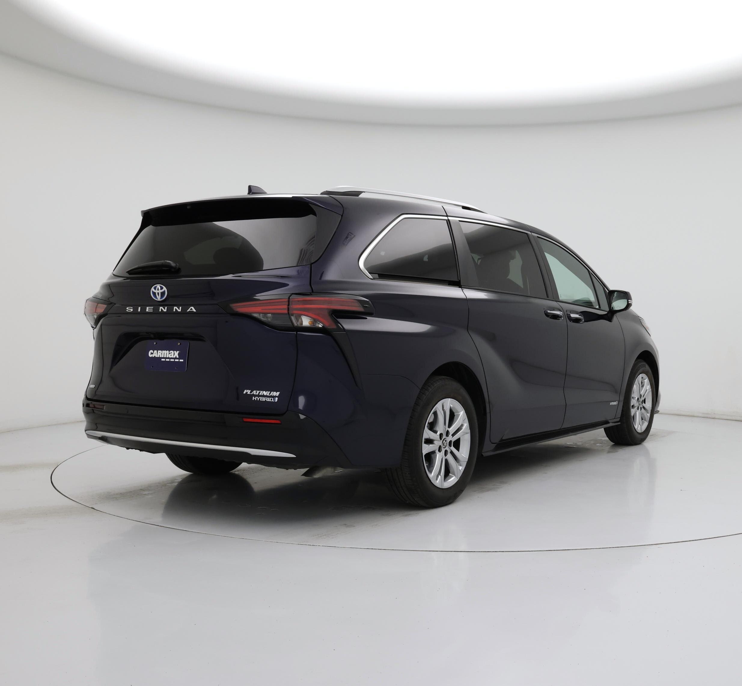 Thumbnail: 2021 Toyota Sienna - 8
