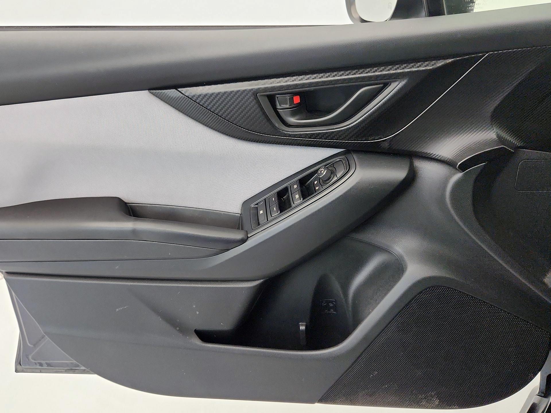 Thumbnail: 2019 Subaru Crosstrek - 12