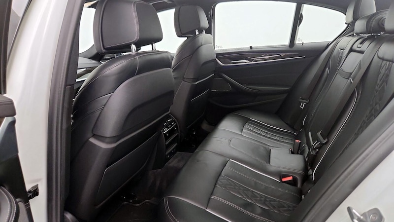 2019 BMW 5 Series M550i xDrive 21