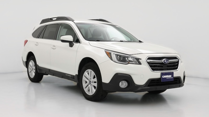 2019 Subaru Outback Premium Hero Image