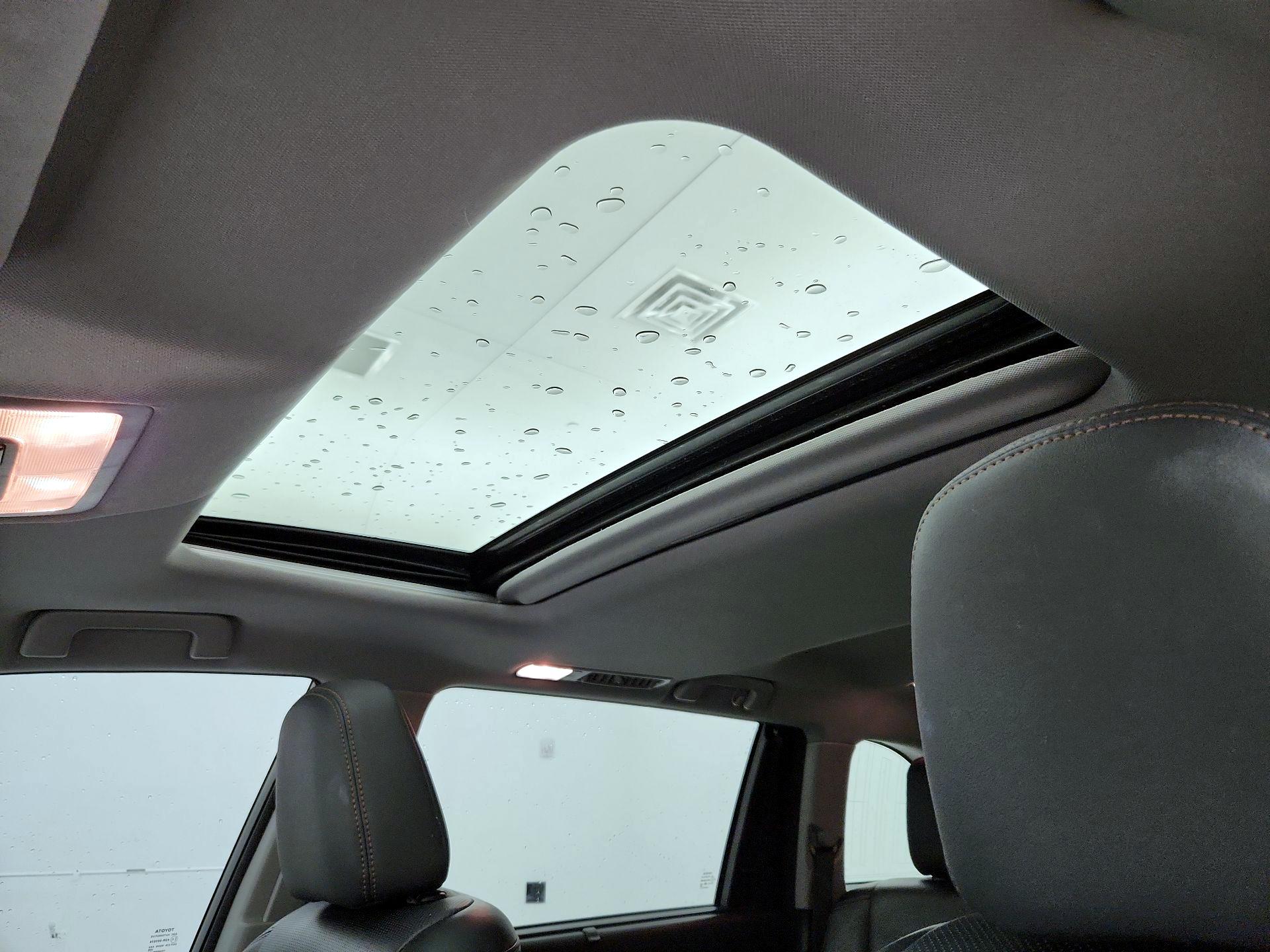 Thumbnail: 2015 Toyota Highlander - 20