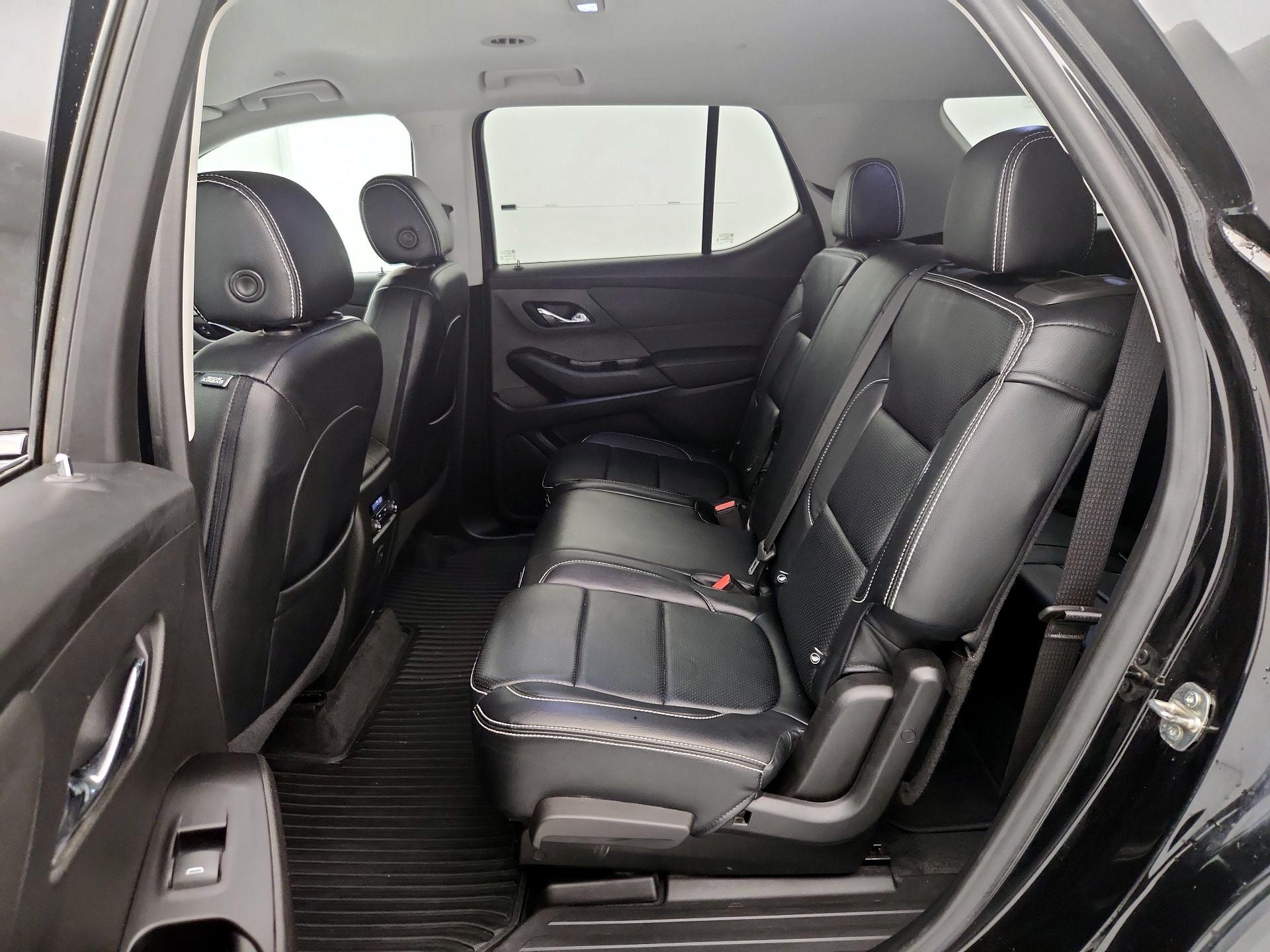 Thumbnail: 2020 Chevrolet Traverse - 19