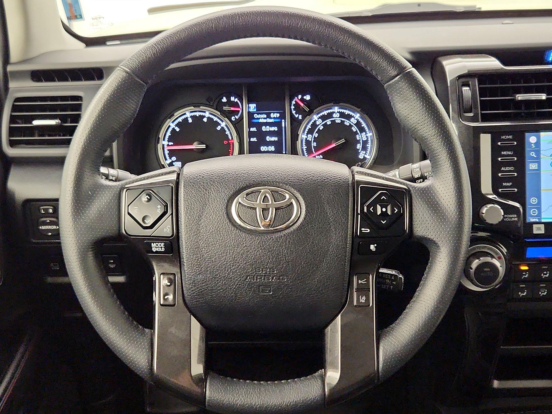 Thumbnail: 2022 Toyota 4Runner - 10