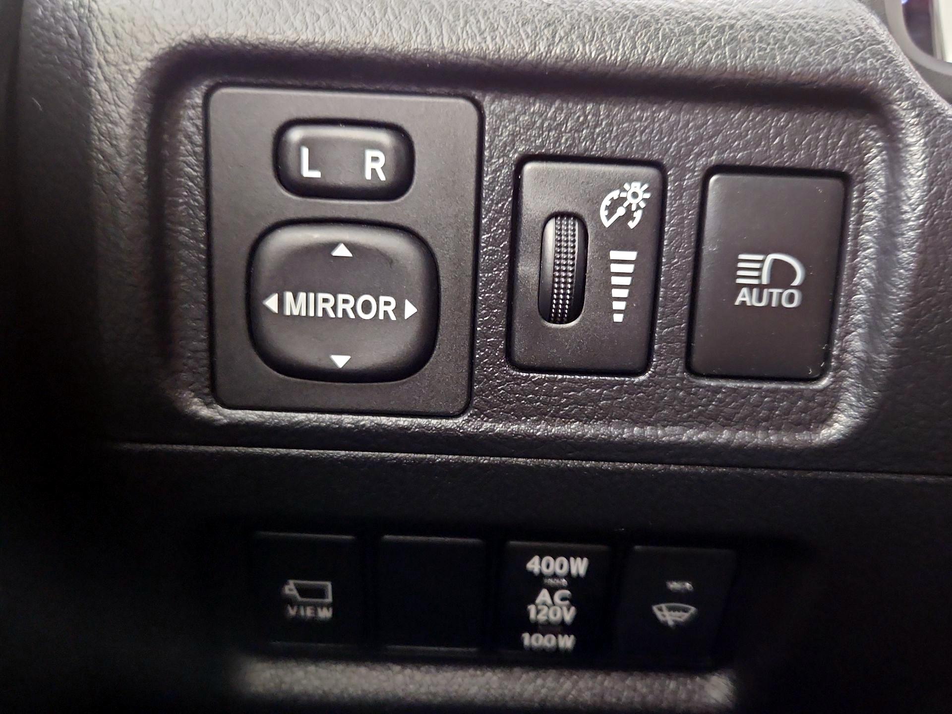 Thumbnail: 2022 Toyota 4Runner - 13