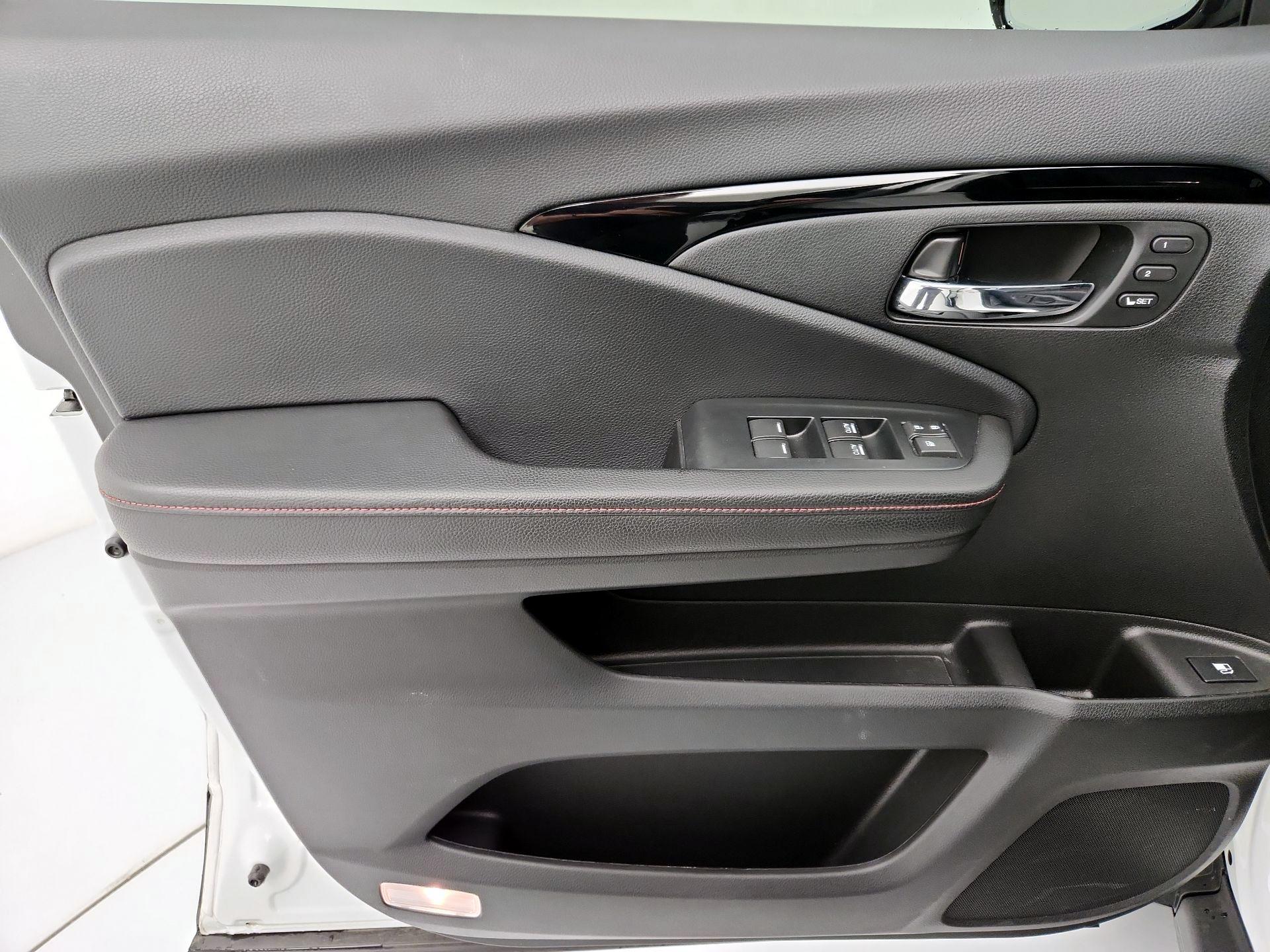 Thumbnail: 2021 Honda Ridgeline - 12