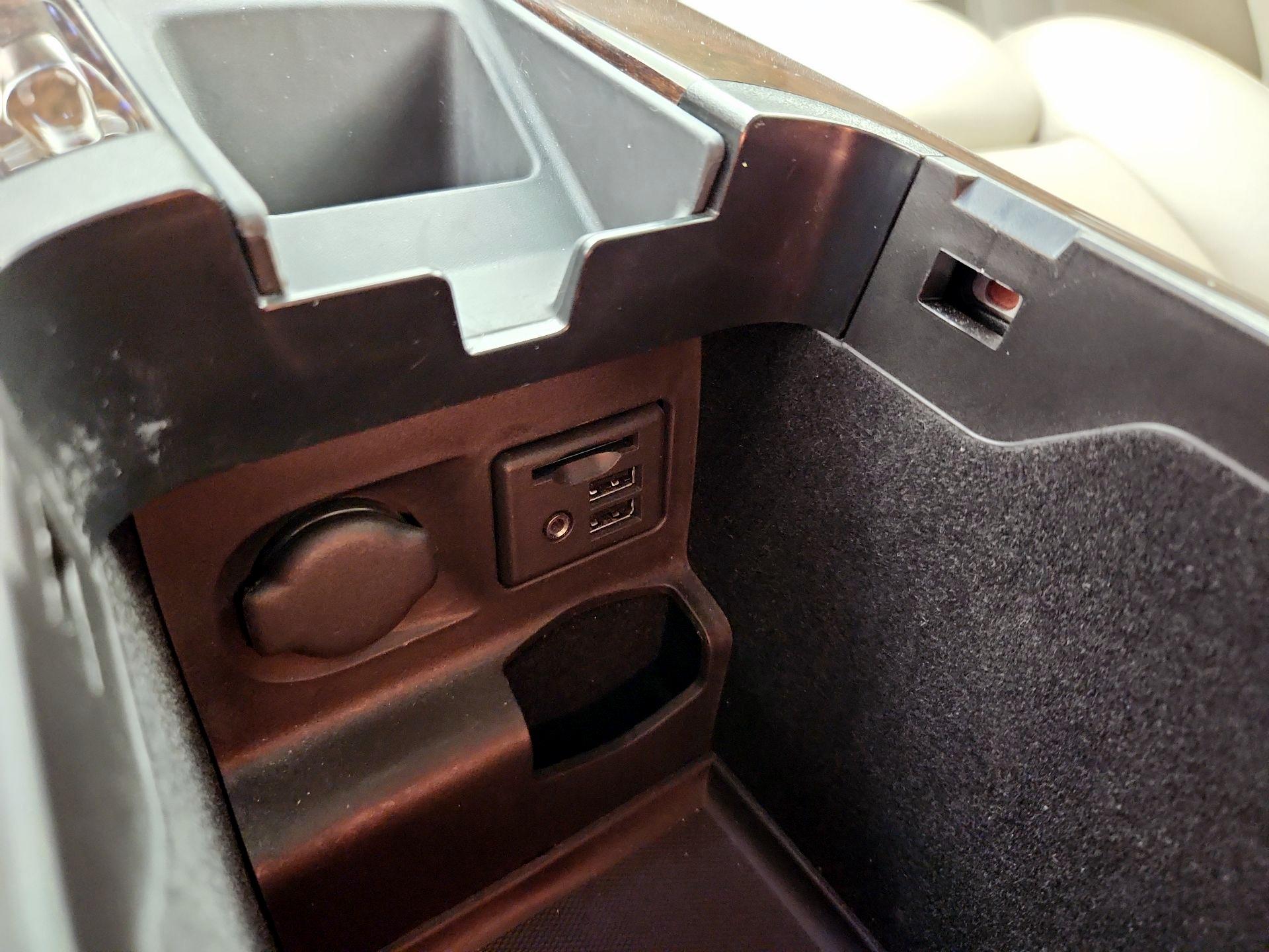 Thumbnail: 2014 Cadillac XTS - 19