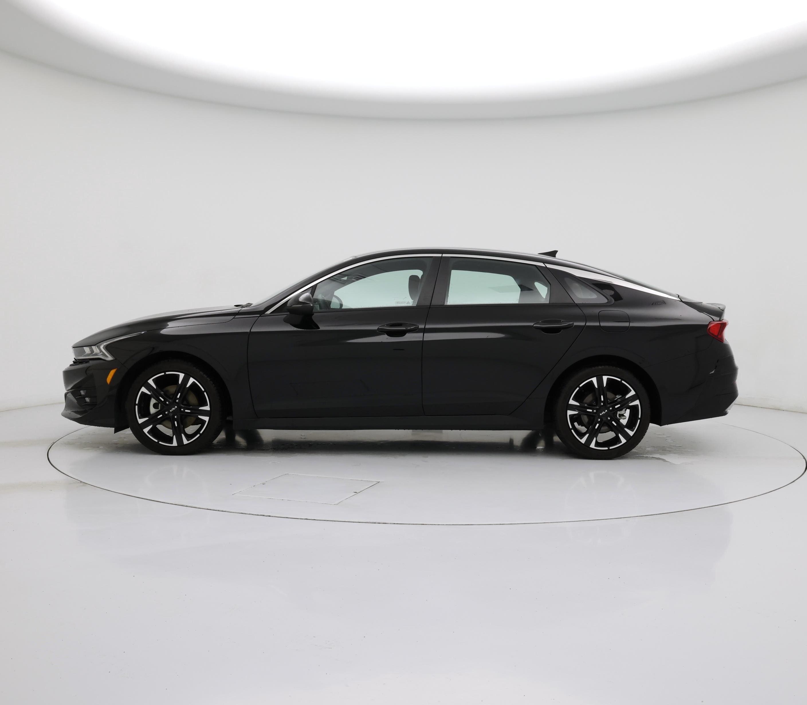 Thumbnail: 2024 Kia K5 - 3