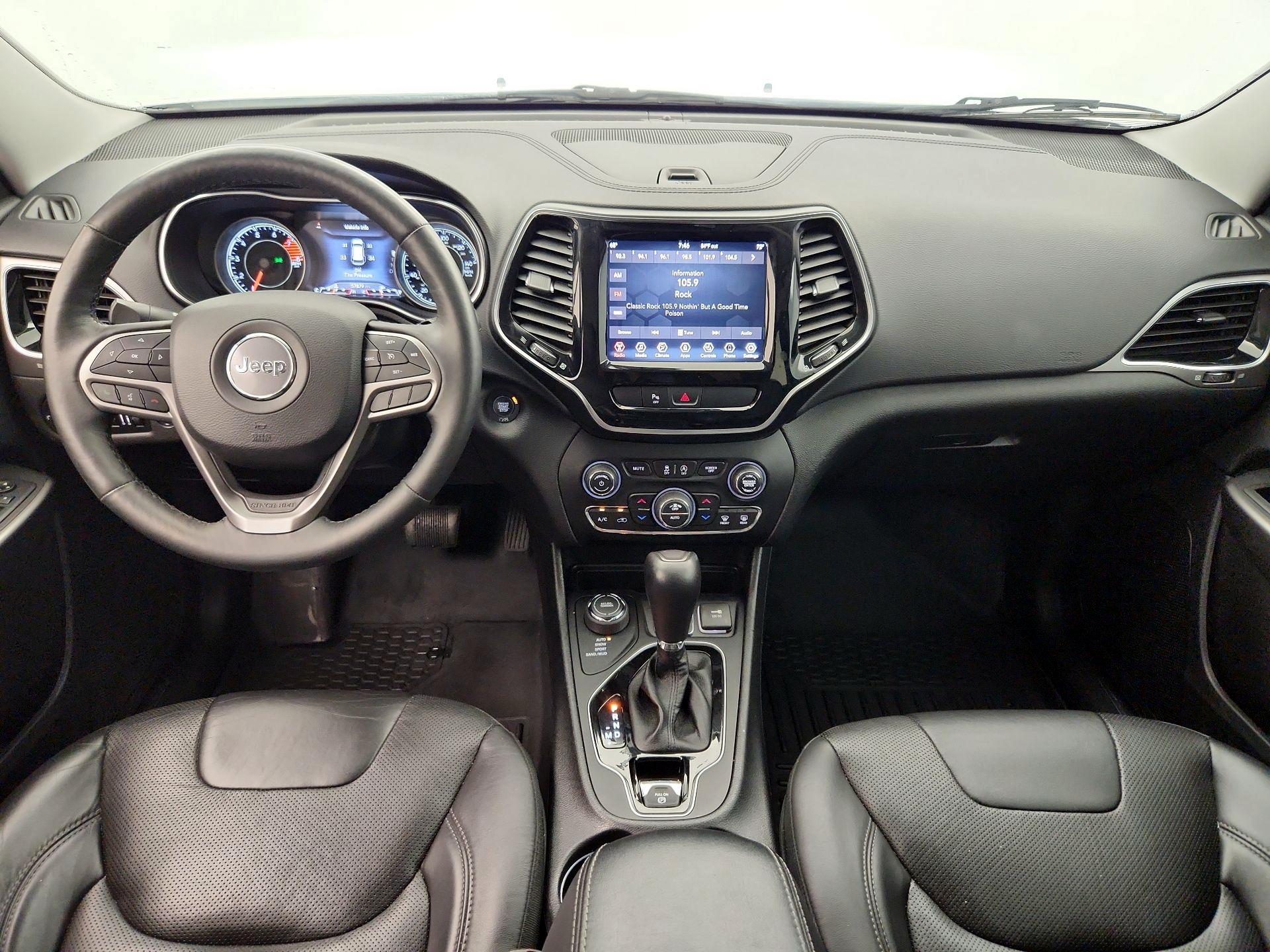 Thumbnail: 2019 Jeep Cherokee - 9