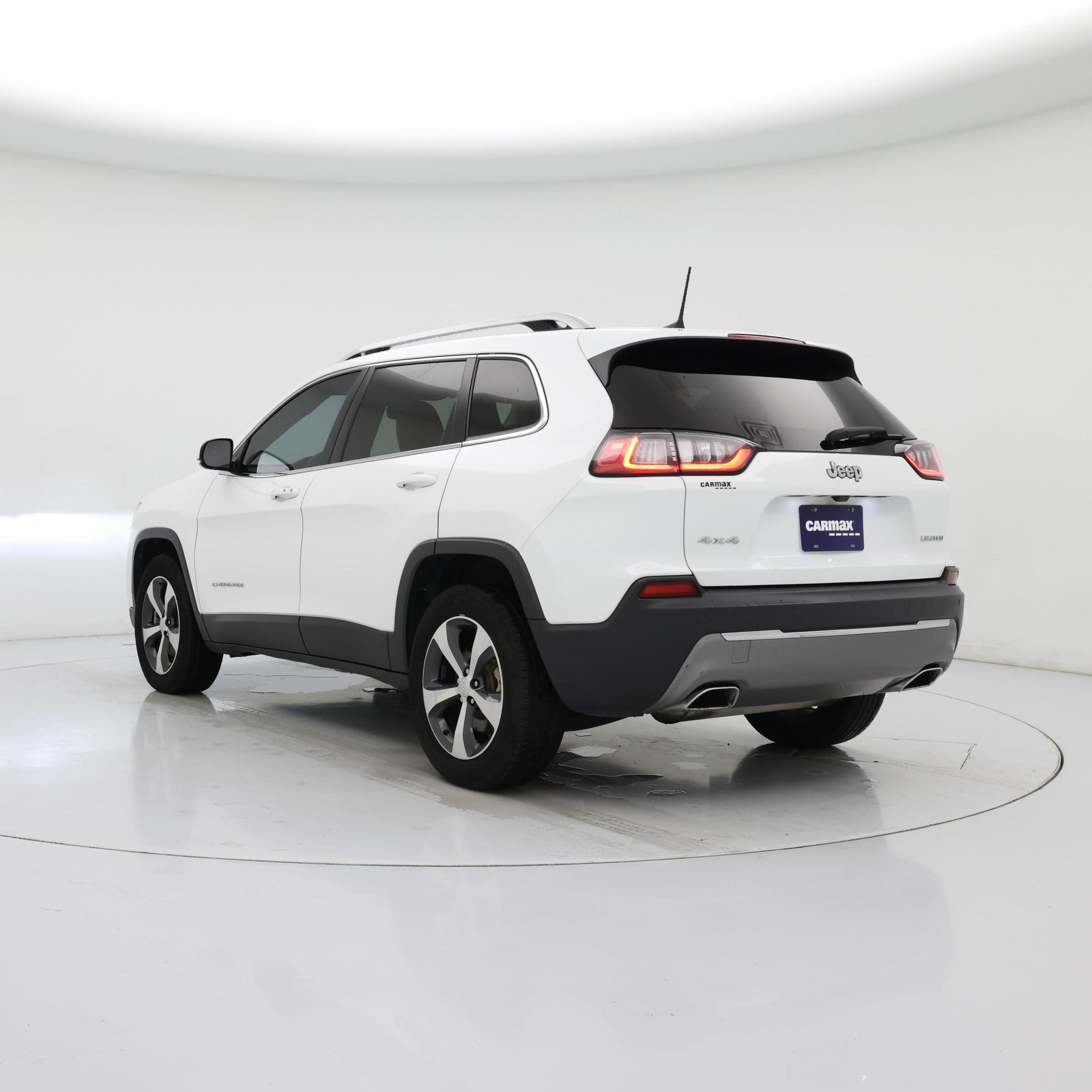 Thumbnail: 2019 Jeep Cherokee - 2