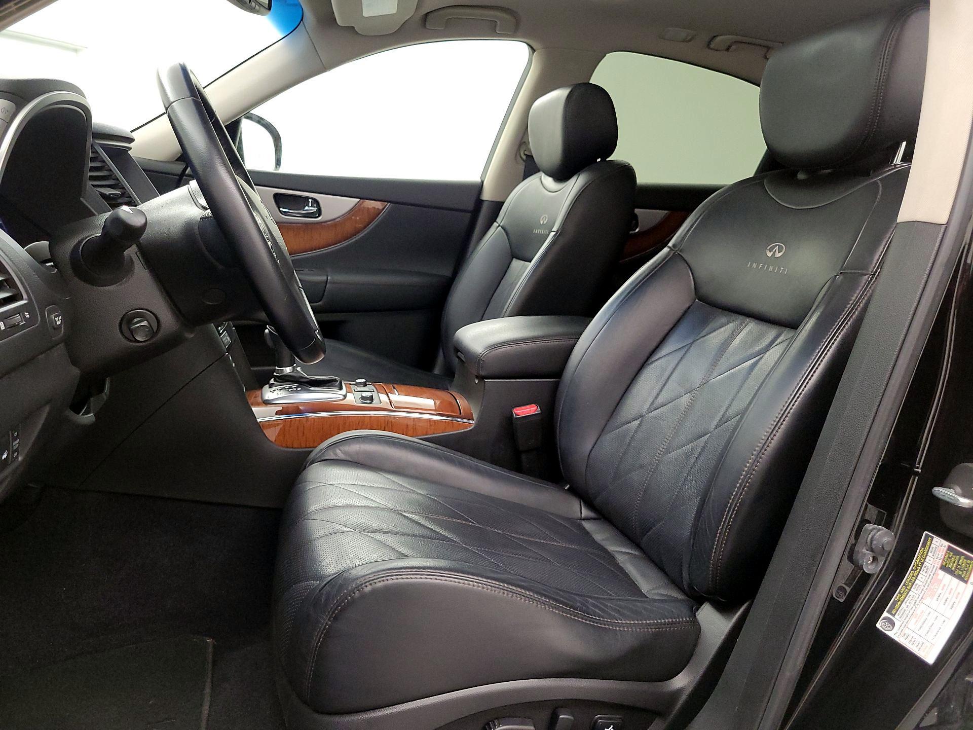 Thumbnail: 2013 INFINITI FX37 - 11