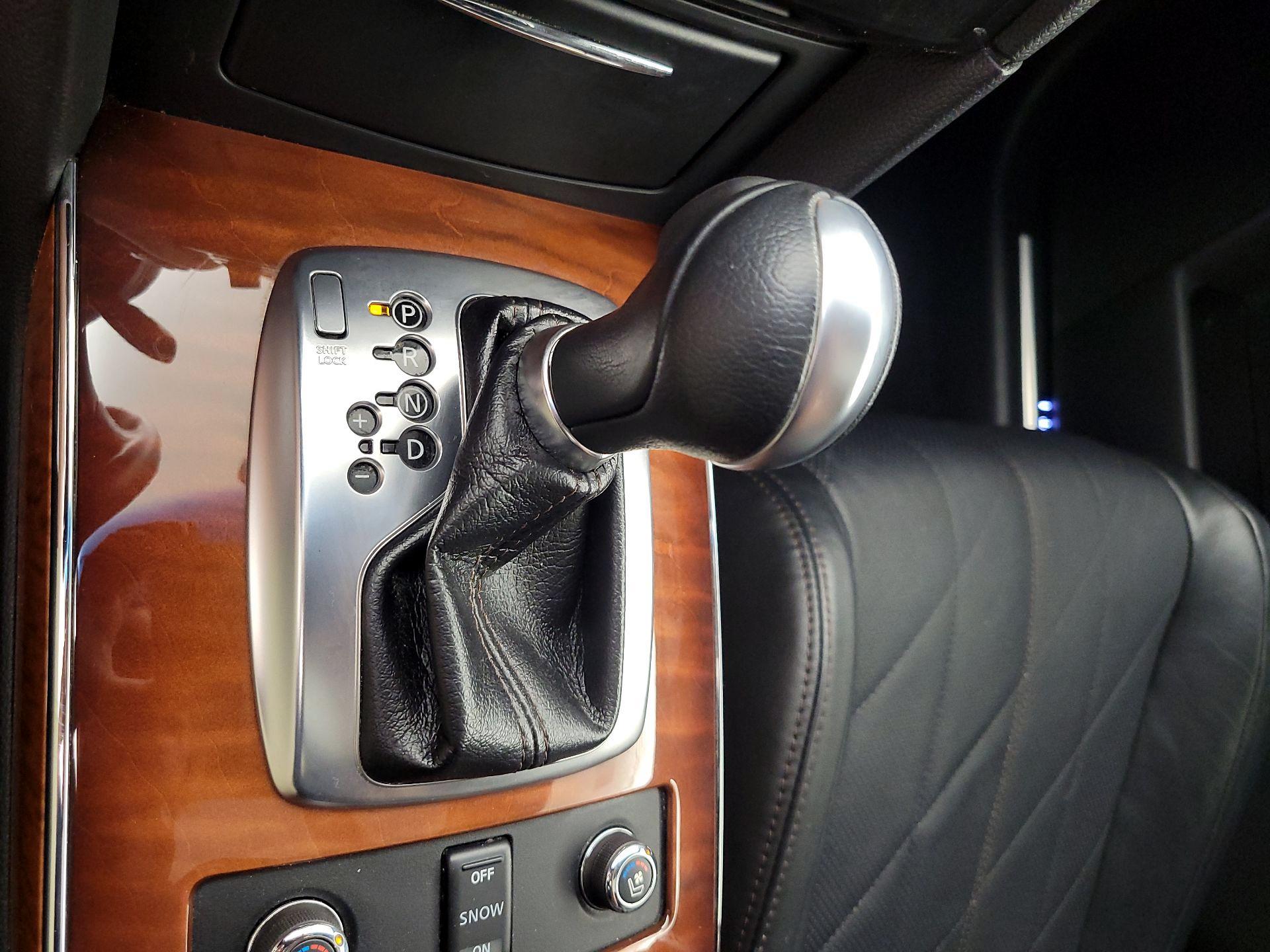 Thumbnail: 2013 INFINITI FX37 - 18