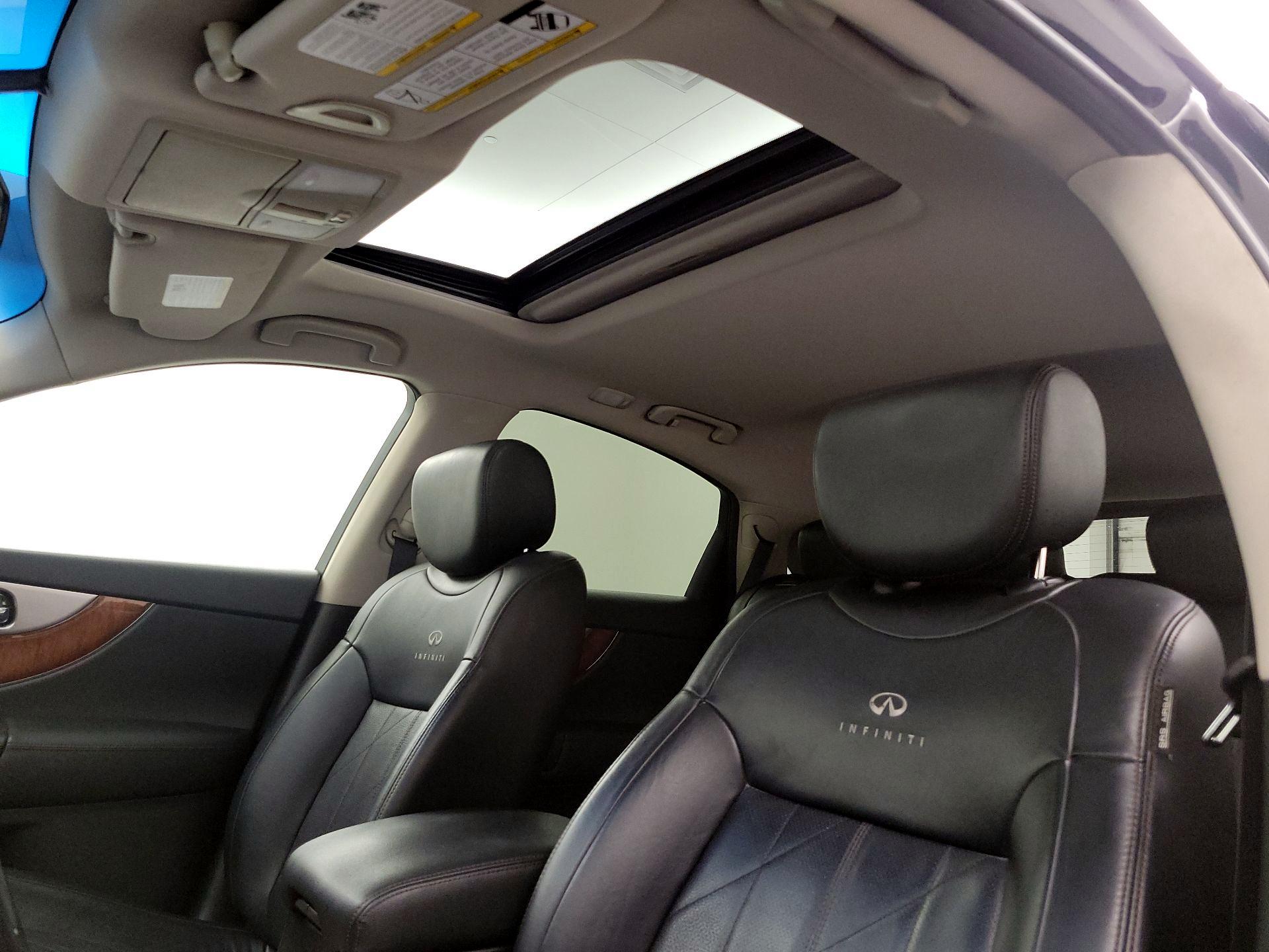 Thumbnail: 2013 INFINITI FX37 - 20