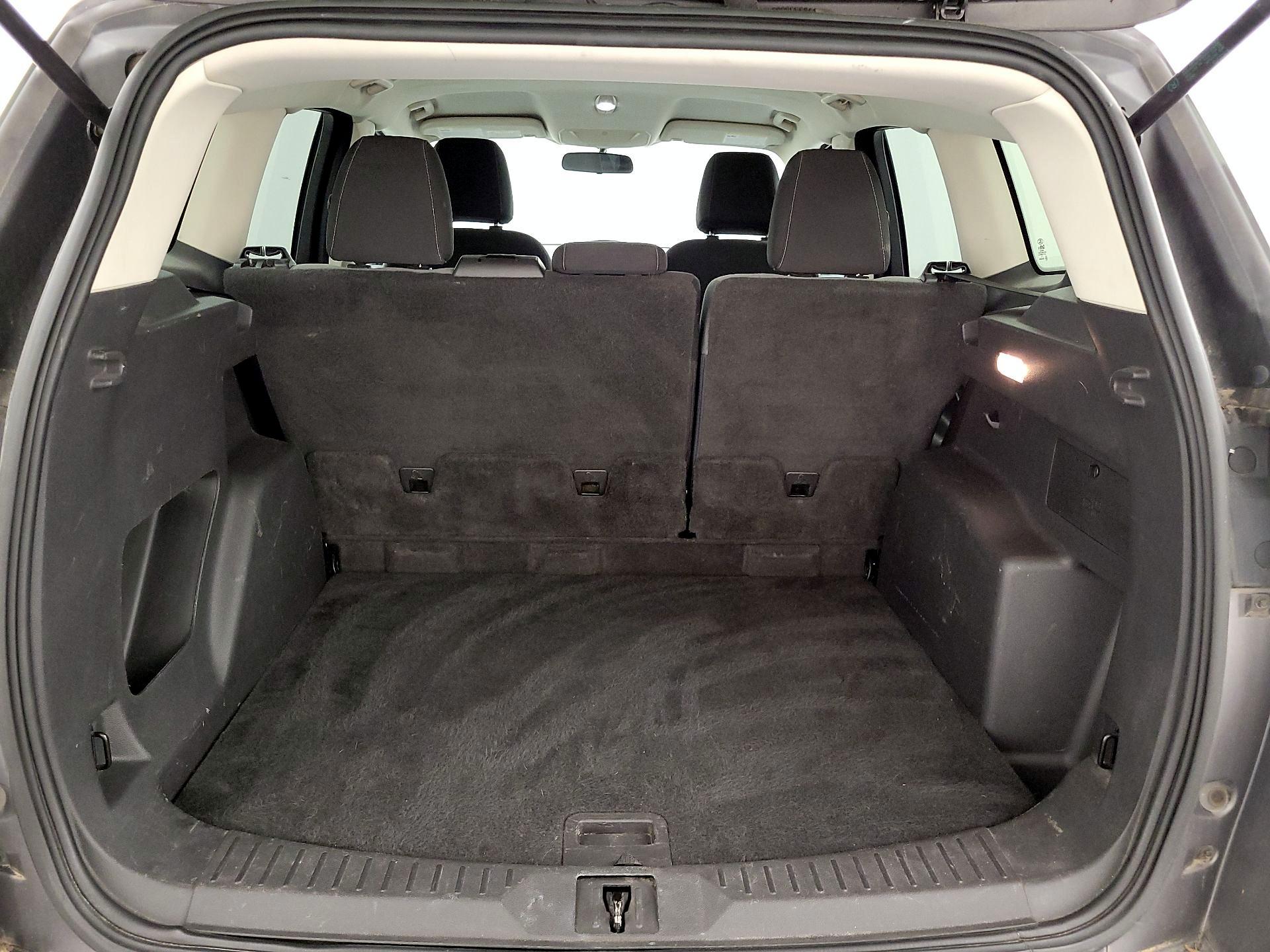 Thumbnail: 2013 Ford Escape - 18