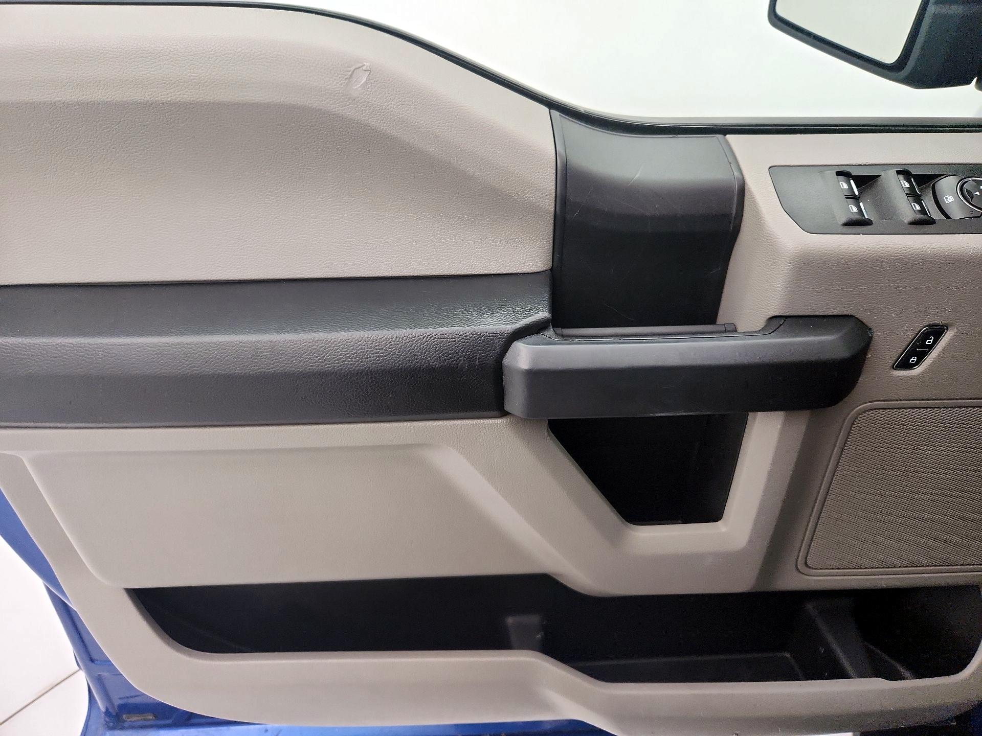 Thumbnail: 2017 Ford F-150 - 12