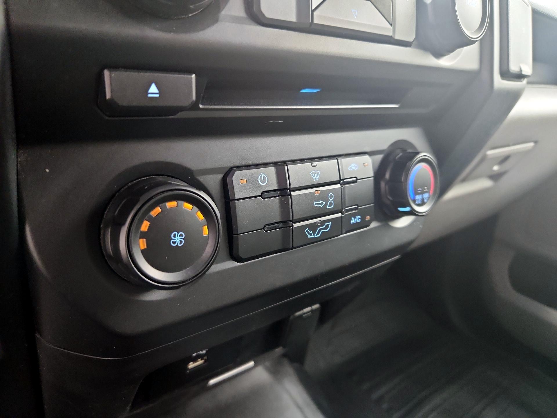 Thumbnail: 2017 Ford F-150 - 16